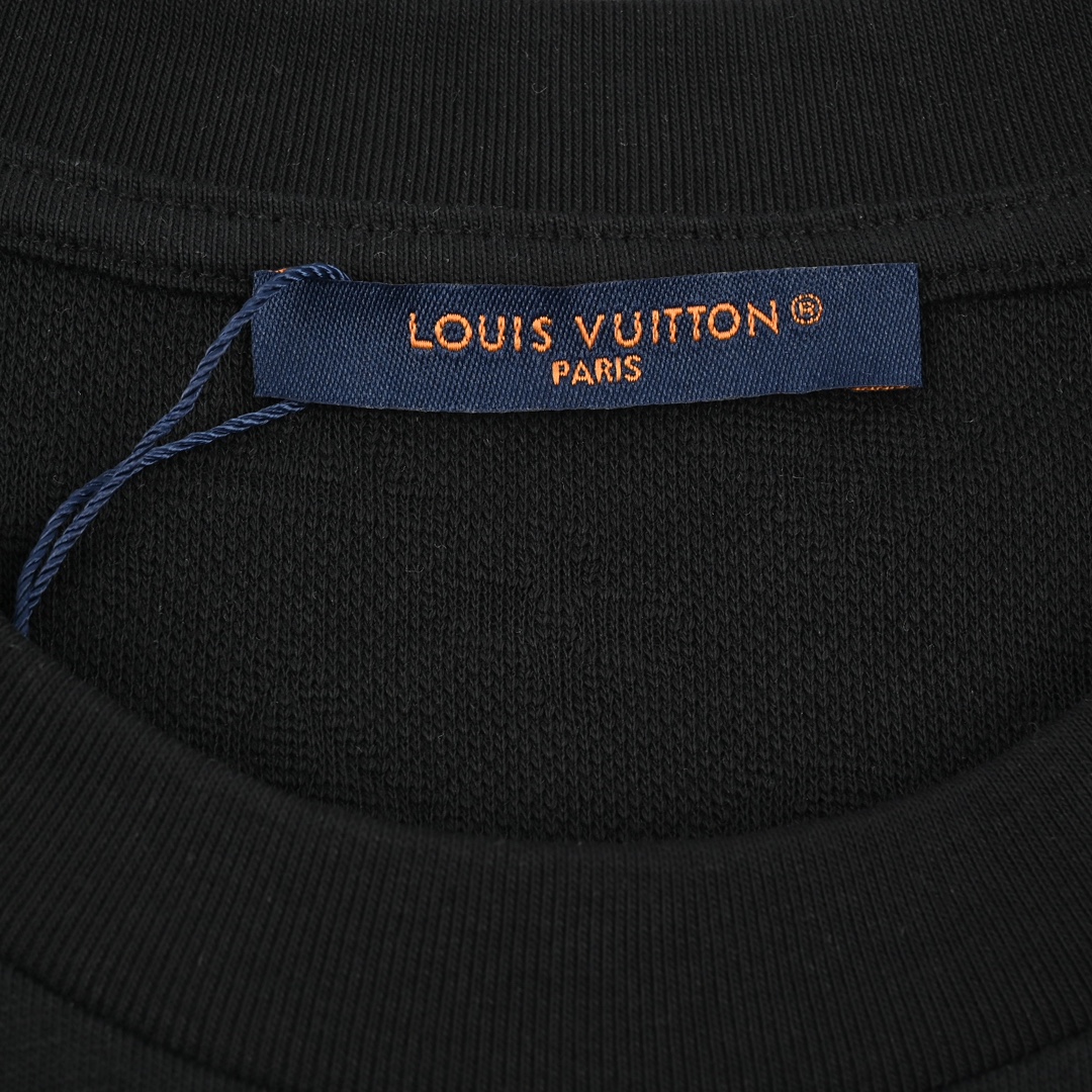 160 Louis Vuitton/路易威登 24ss 口袋老花浮雕压花短袖