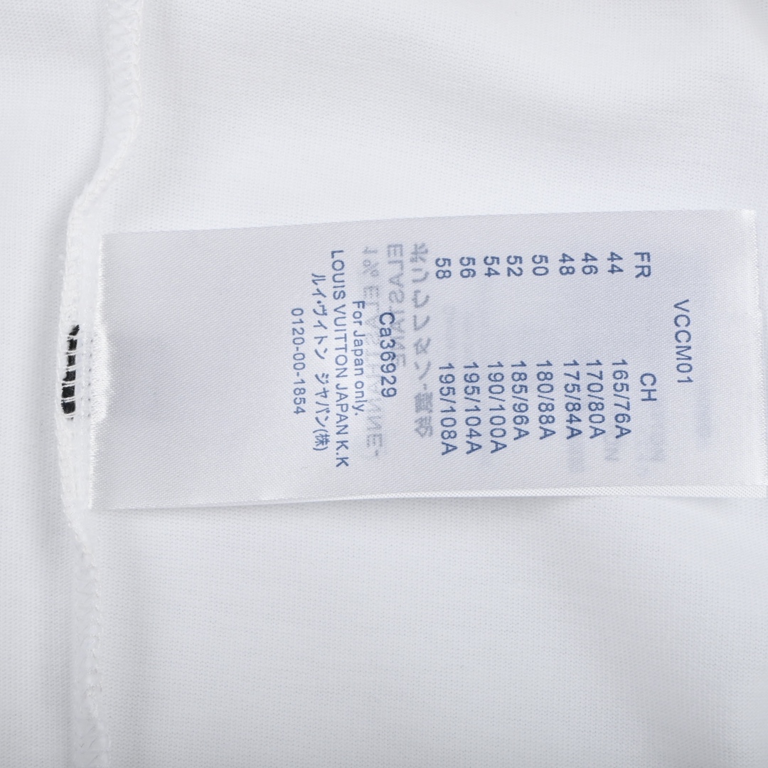 ouis Vuitton路易威登迪士尼联名红色兔八哥迷幻短袖-莆田鞋,莆田鞋货源,高仿鞋,高仿鞋货源,安福档口,莆田高仿鞋,莆田鞋批发,高仿鞋批发,莆田高仿运动鞋,高仿运动鞋,莆田运动鞋 ouis Vuitton路易威登迪士尼联名红色兔八哥迷幻短袖