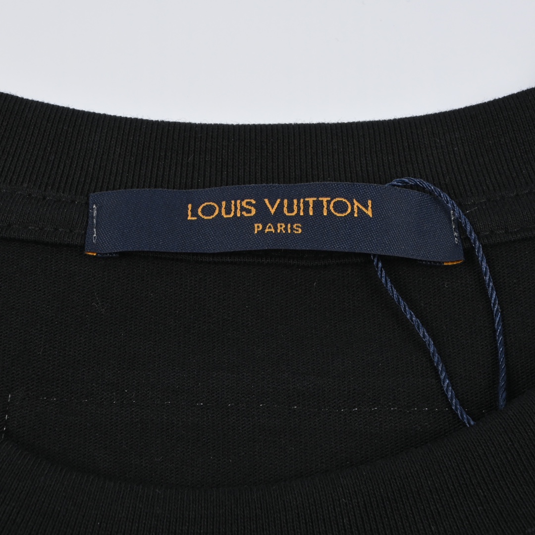 Louis Vuitton路易威登24ss前后字母圆领短袖