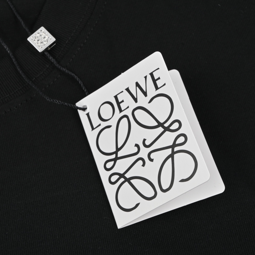Loewe罗意威24ss个性数码印花圆领短袖