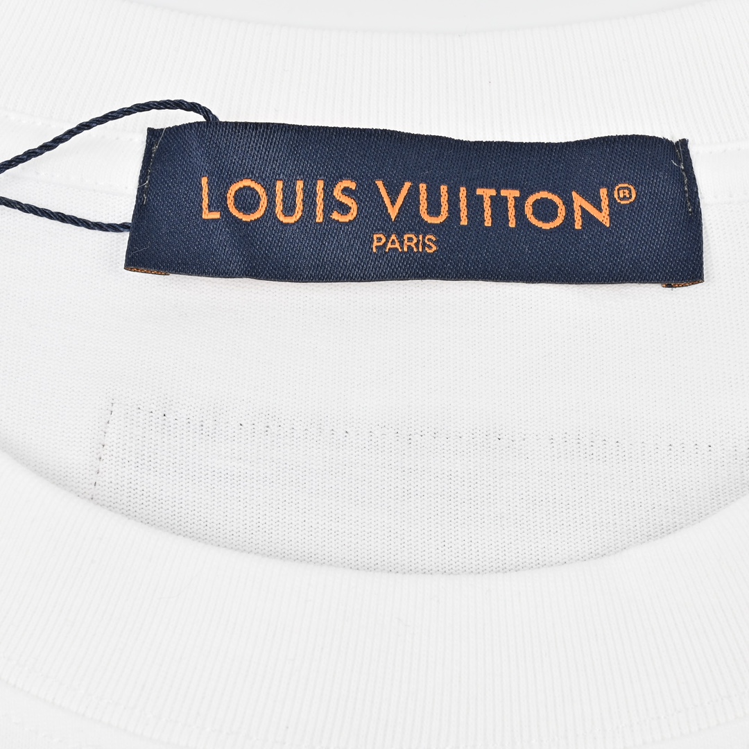 Louis Vuitton路易威登24ss印花logo短袖 春夏新品 顶级立体3D直喷效果工艺 520120003