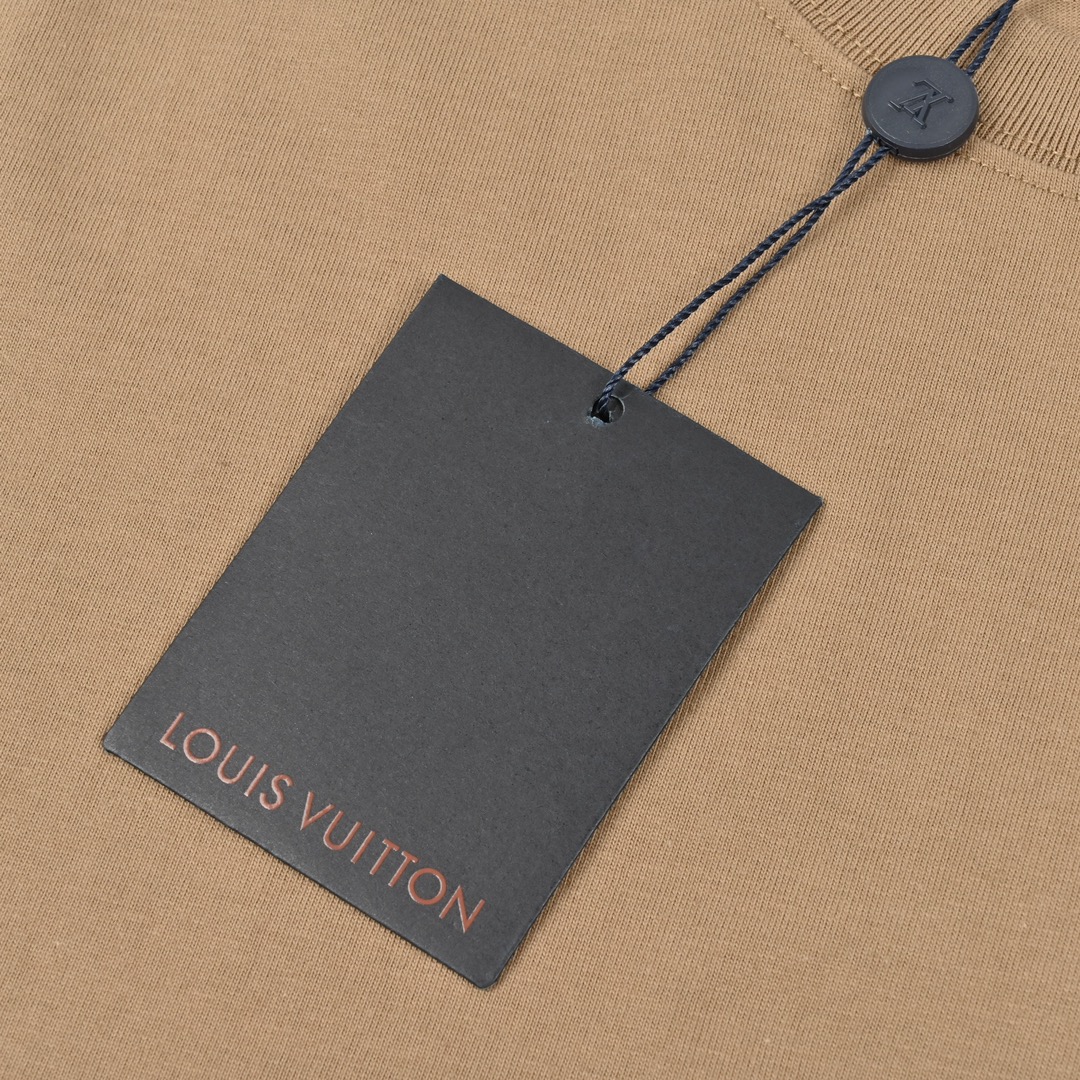 Louis Vuitton路易威登刺绣标识徽章短袖T恤