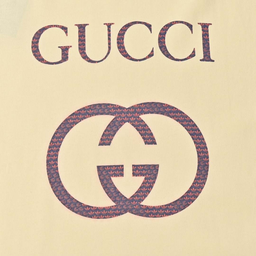 Gucci古驰24ss紫标互扣印花短袖 -GUCCI~古驰 当季新品数码印花短袖T恤 527120003