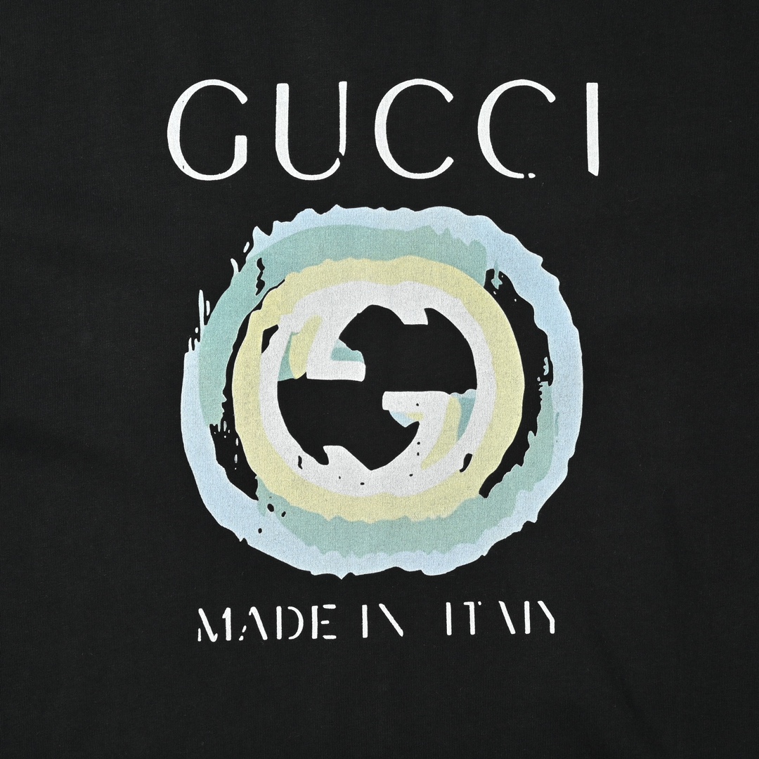 GUCCI 古驰 24ss数码印花圆领短袖 527120003