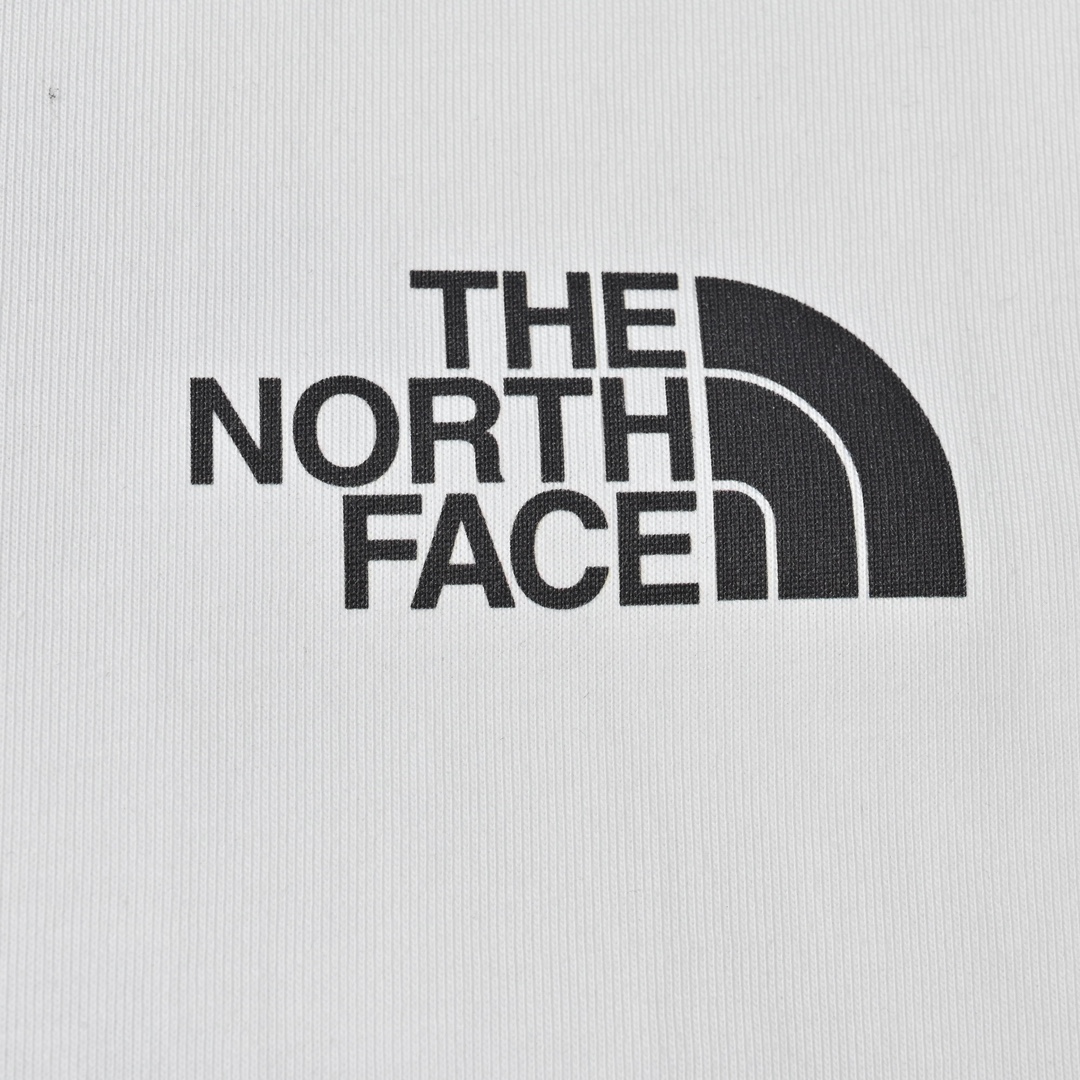 The north face北面鲸鱼跳水情侣数码印花情侣短袖 529120003