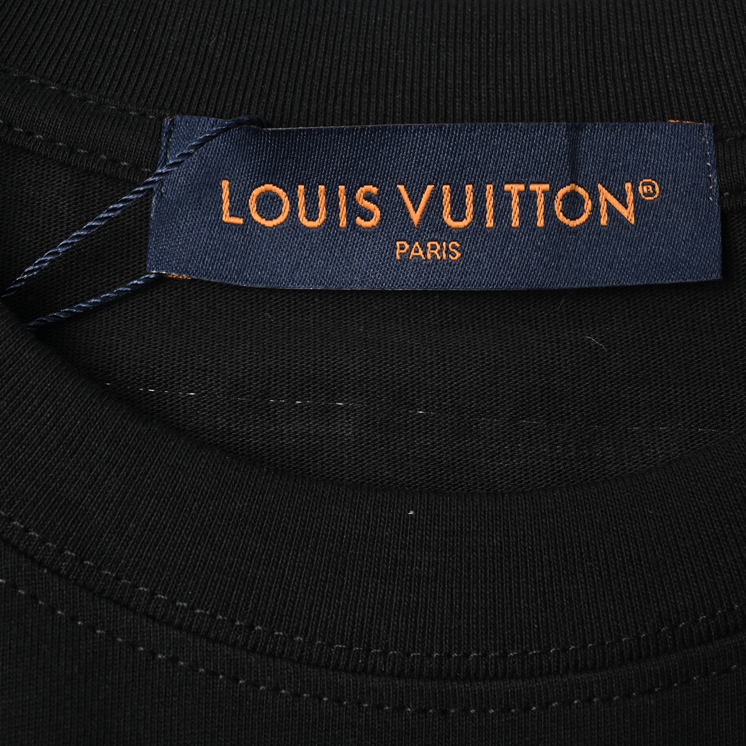 Louis Vuitton路易威登重磅字母绣花短袖 黑 白