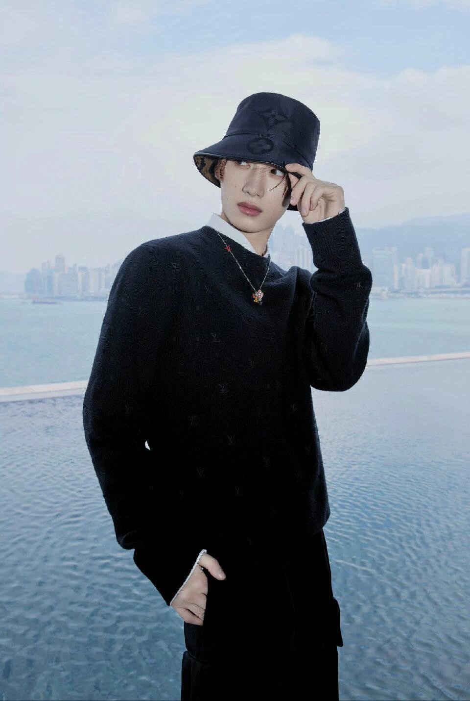 _dix9sK8q_6ZPtV0l6pZuoIbis-fDHPKoq0XVS3w