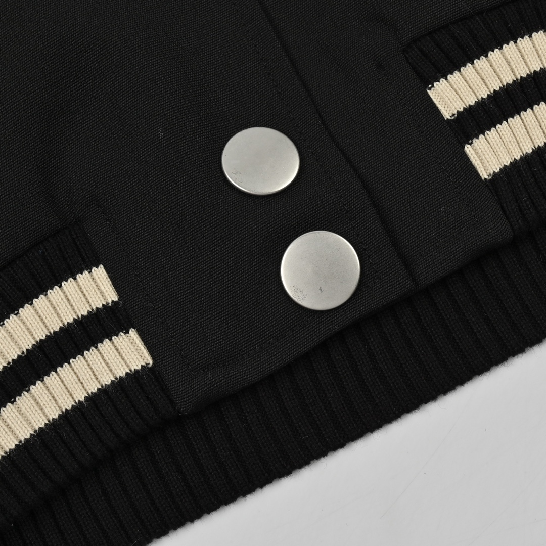 Prada普拉达24FW 帆布粒面夹棉棒球服