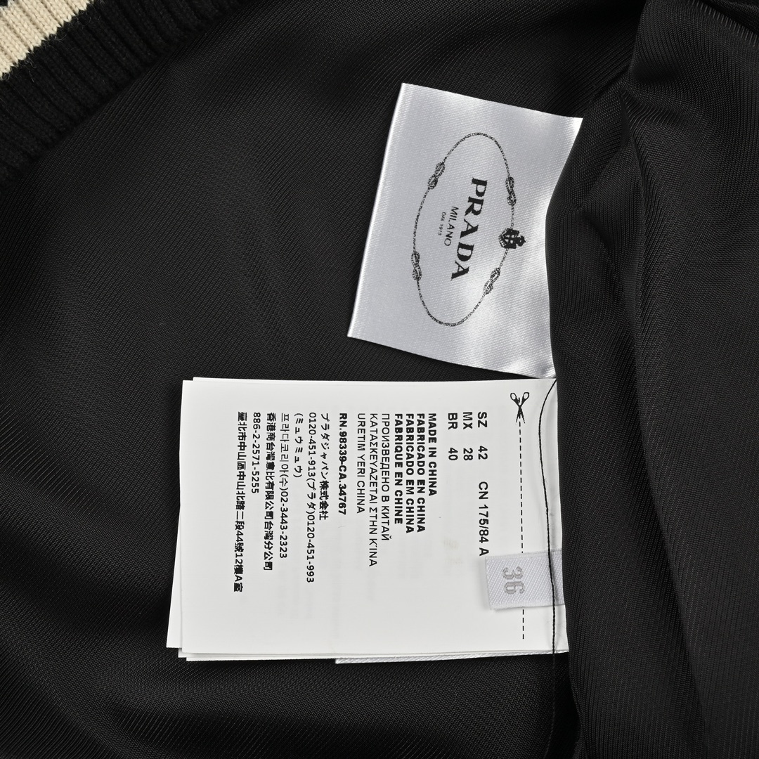 Prada普拉达24FW 帆布粒面夹棉棒球服