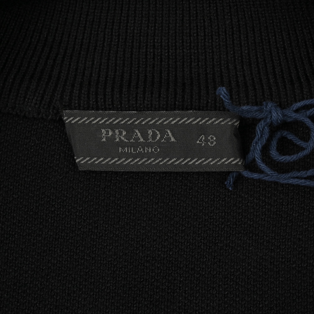 PRADA/普拉达倒三角logo针织拼接夹棉夹