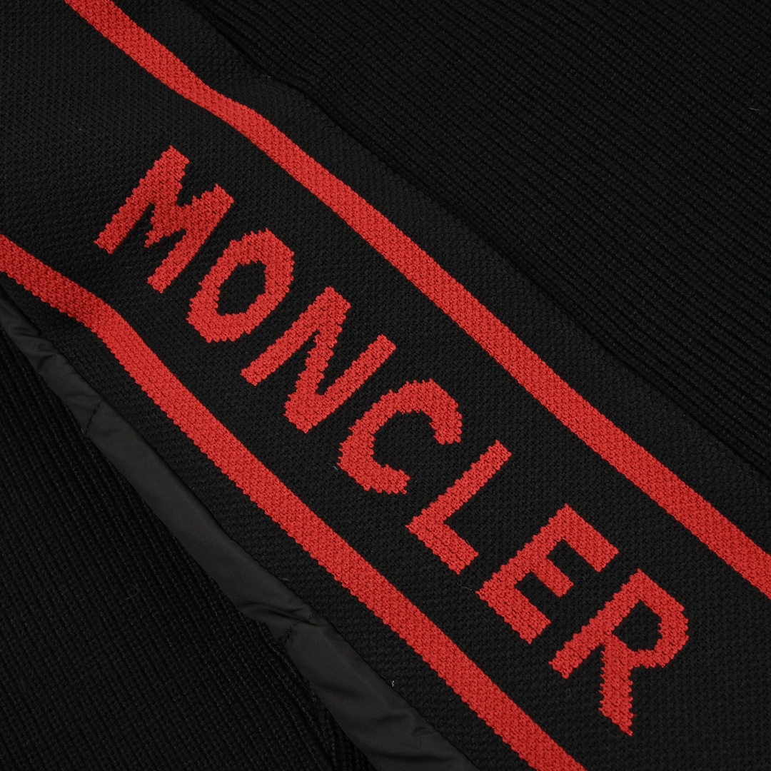 MONCLER 蒙口袖子拼接针织羽绒服夹克