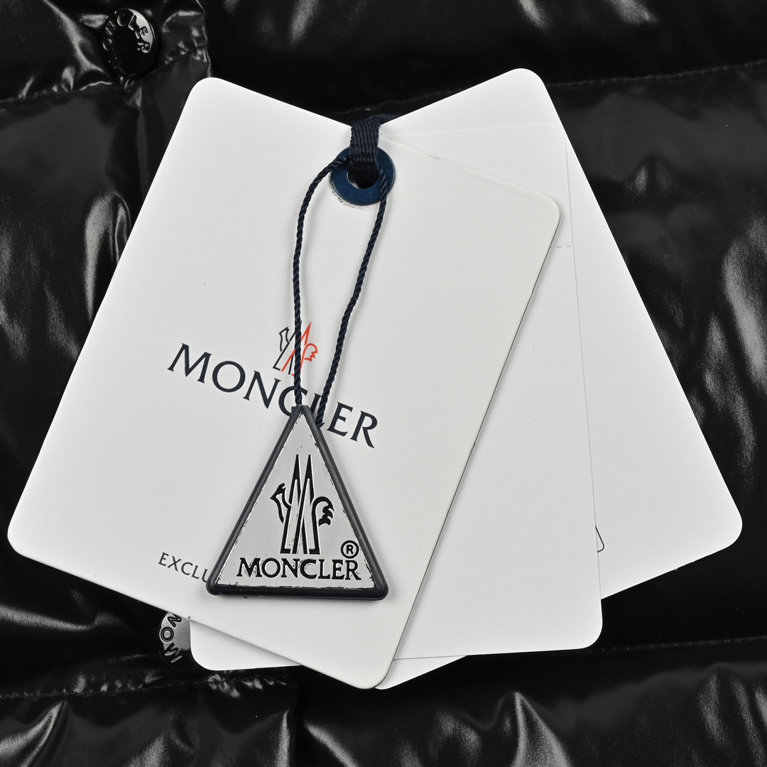 Moncler/蒙口 23SS 经典立领羽绒服马甲 经典中的经典百搭时尚款