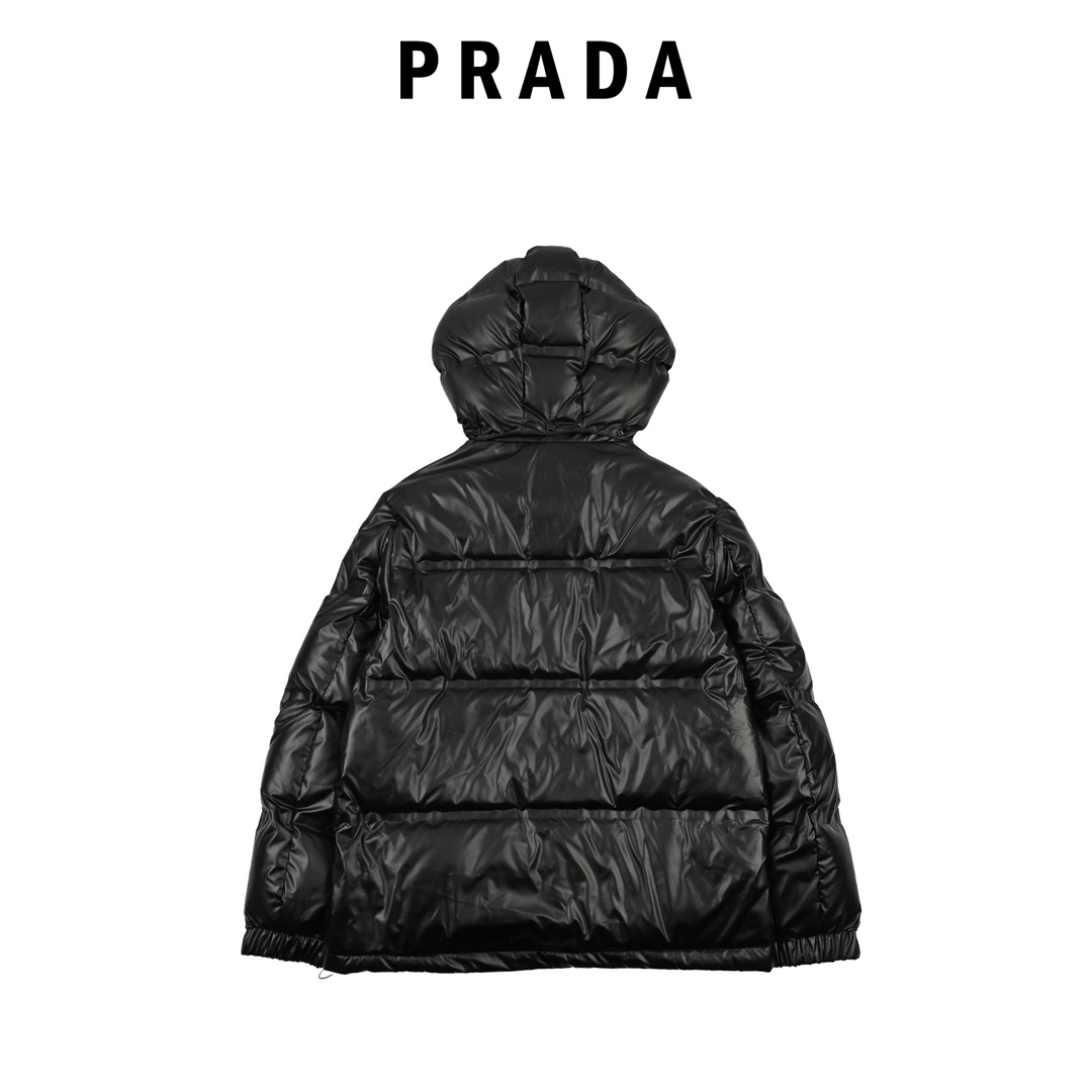 Prada/普拉达 21Fw经典三角标帽子可拆卸羽绒服