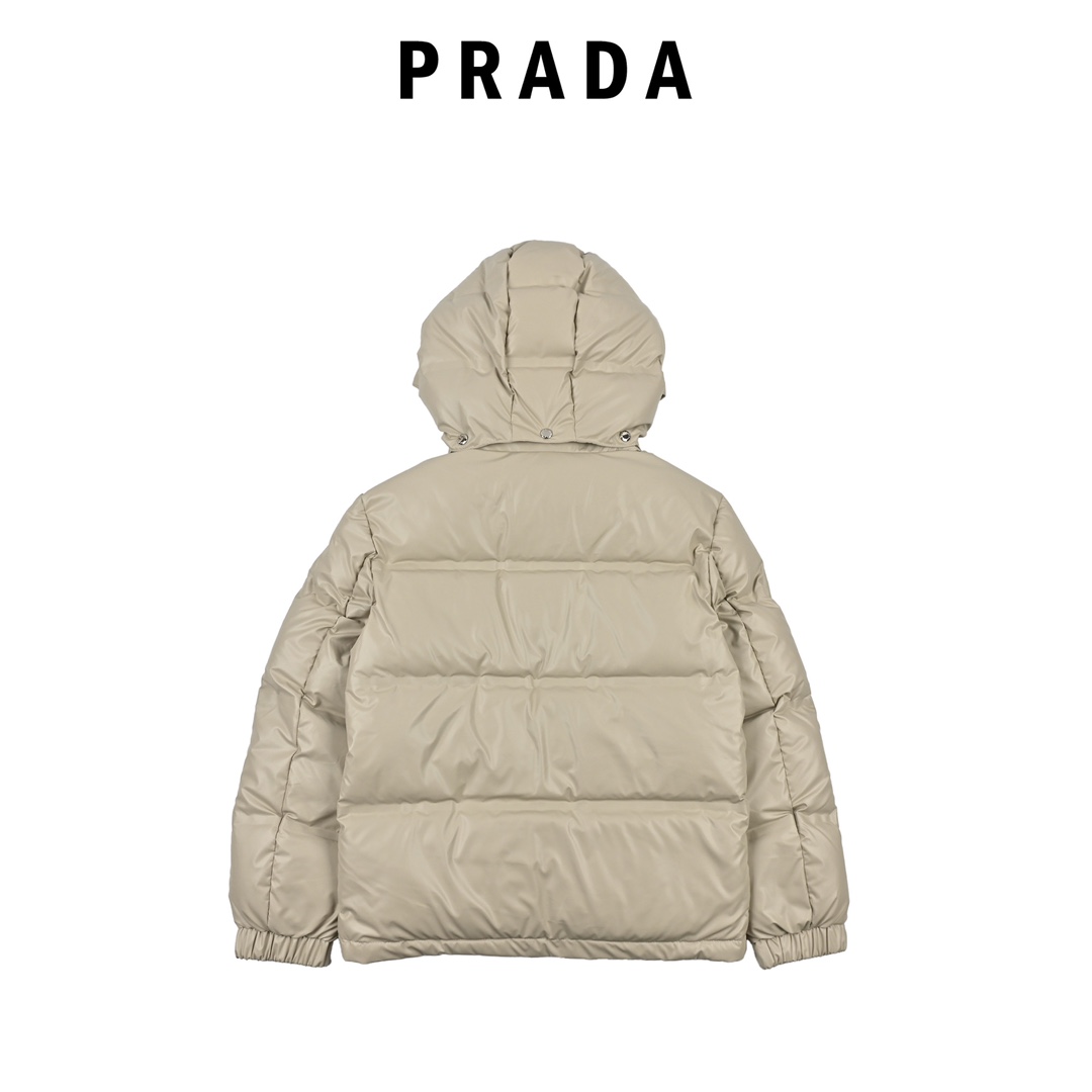 Prada/普拉达 21Fw经典三角帽标帽子可拆卸羽绒服