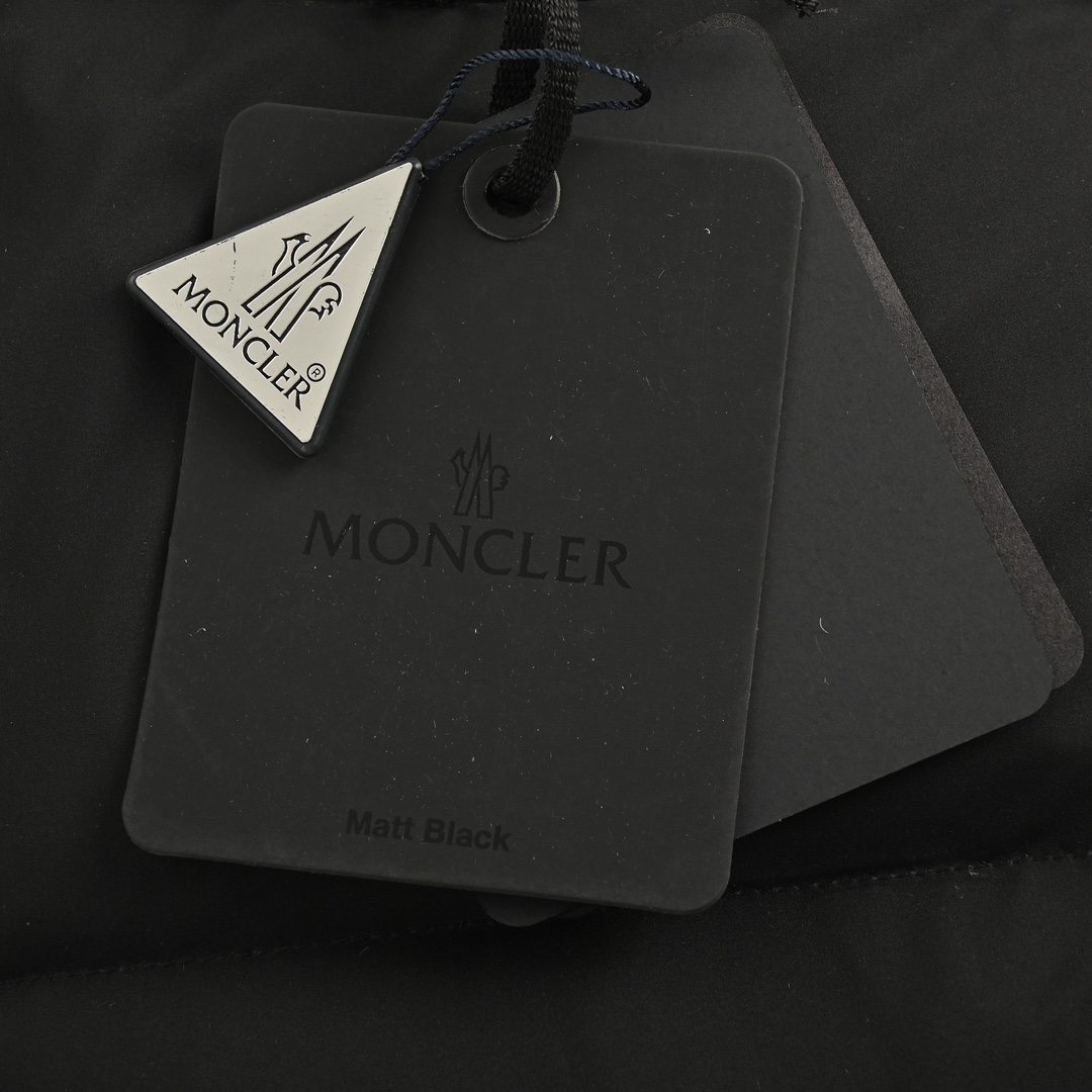 Moncler蒙口24ss双拉链袖标长款羽绒服