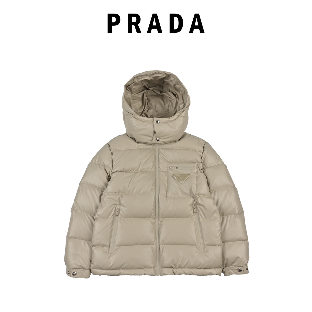 Prada/普拉达 21Fw经典三角标帽子可拆卸羽绒服