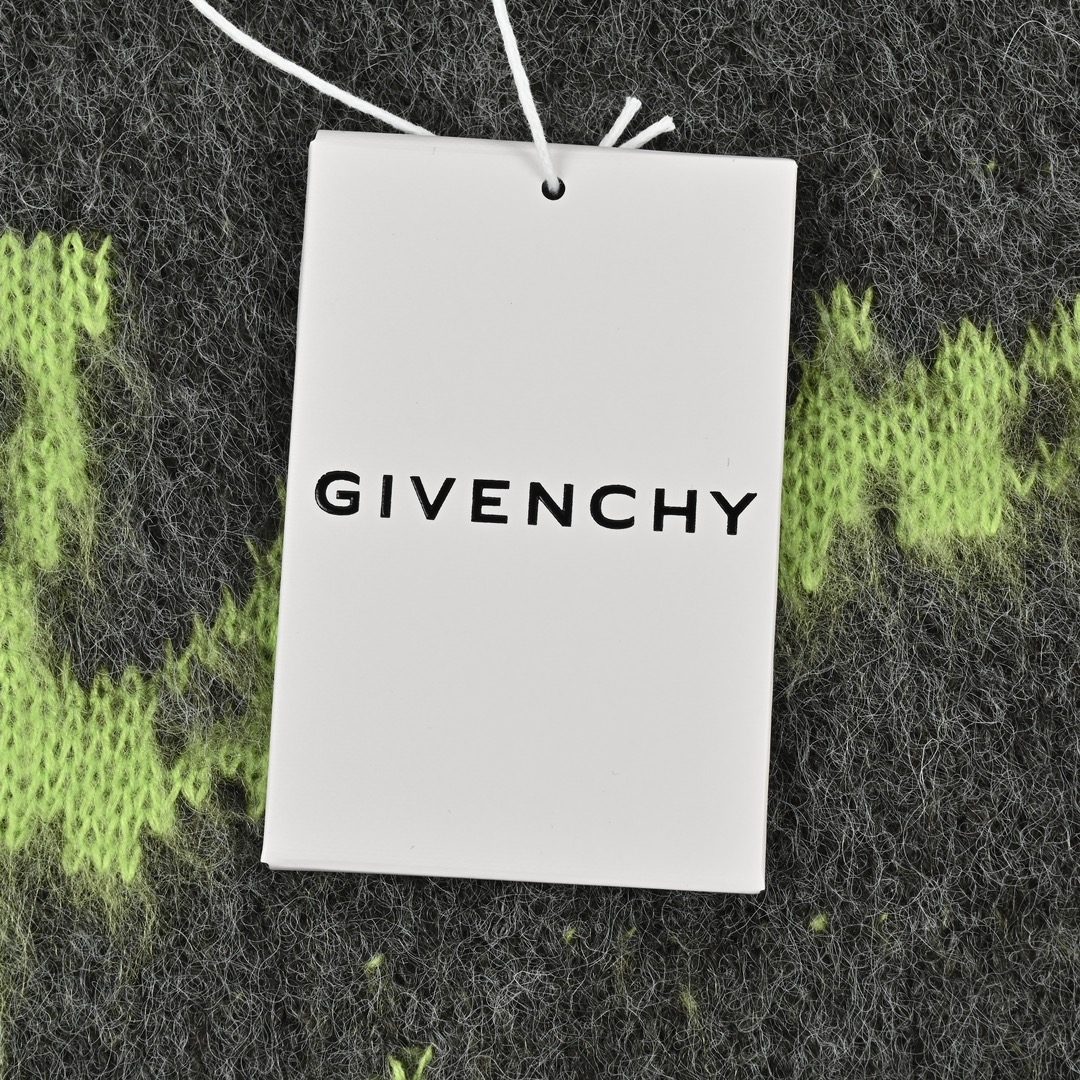 Givenchy纪梵希24FW 签字马海毛圆领毛衣
