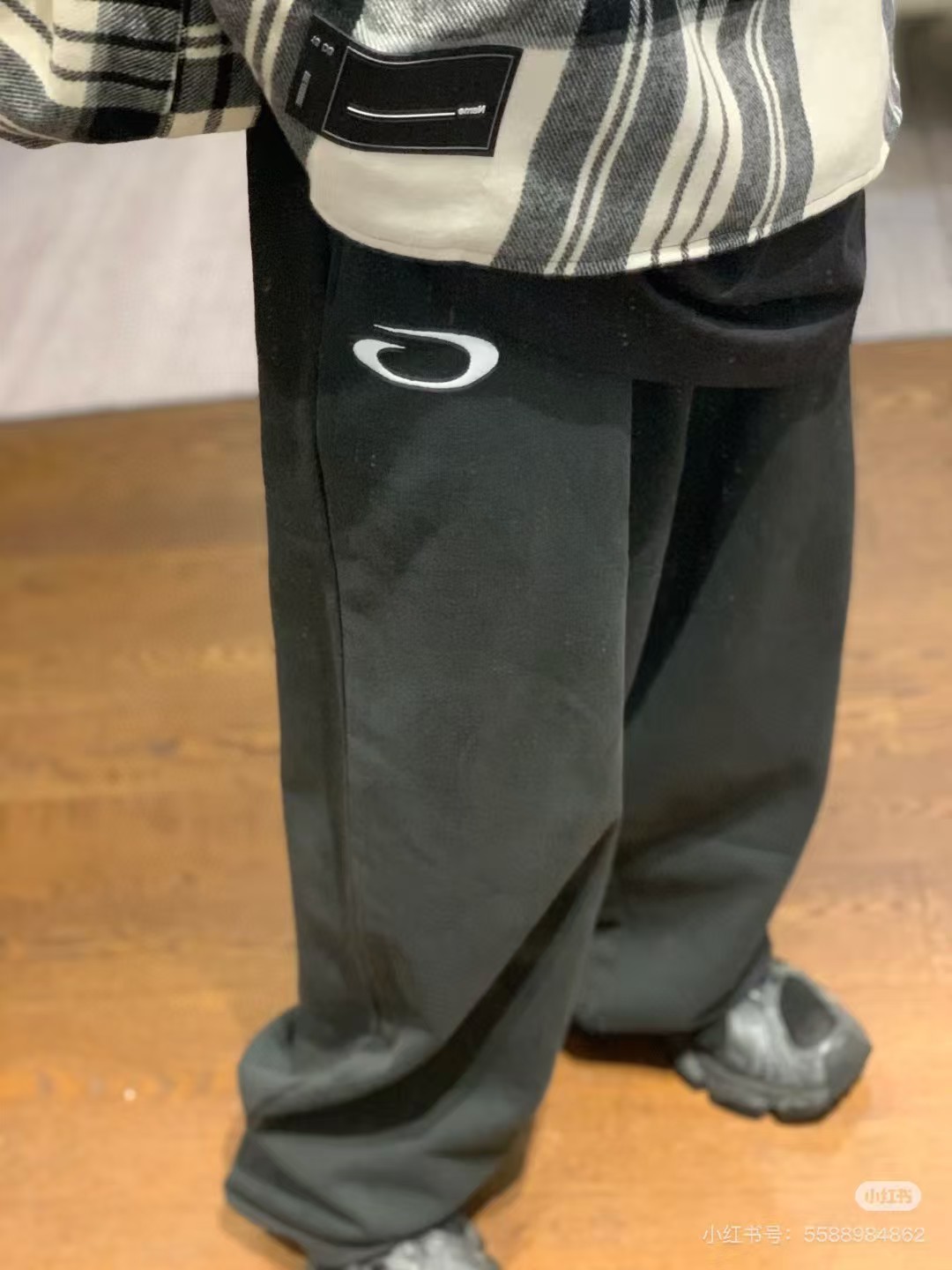 _dt39s5d9-350DG0GE-ynIgoHCTSZ_jp_MlMlpMg