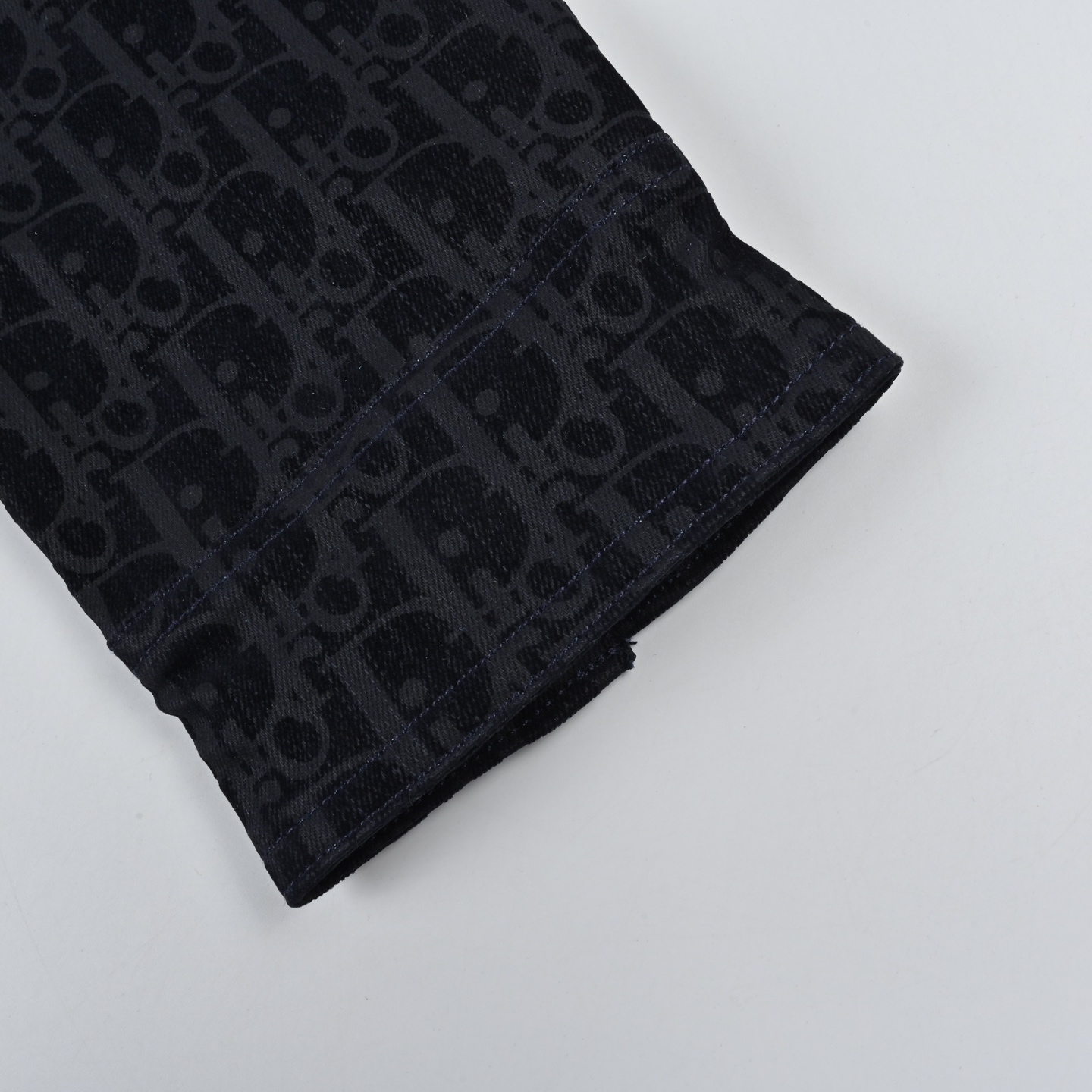 Dior迪奥25SS蛇年限定牛仔外套