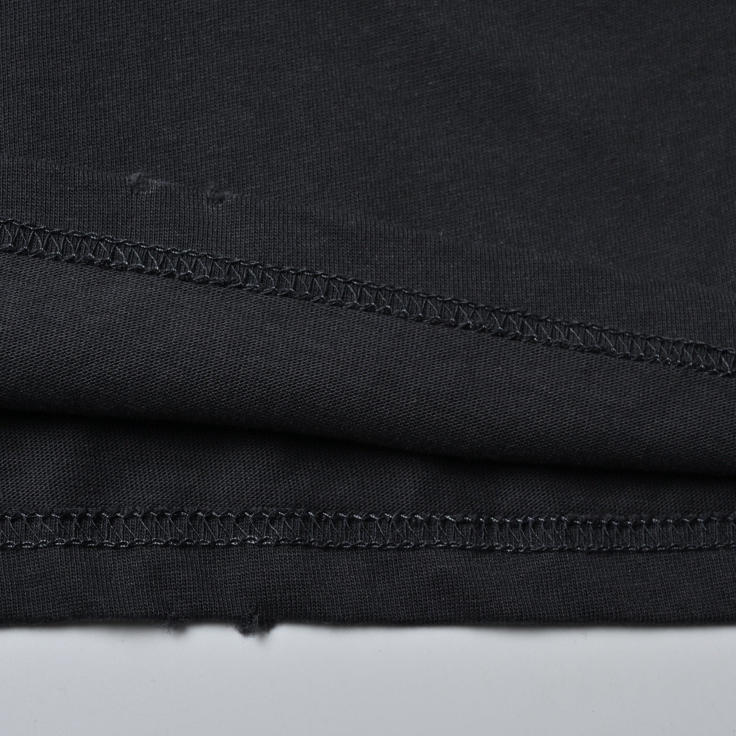 Balenciaga巴黎世家25SS春夏新款针织圆领短袖T恤-Chinese UA Cheap High Quatity Brand Clothes Bags handbags Sneakers wholesale wholesaler seller from China Factory suppliers Fashion Clothing Shoes best Quality Beautiful Price Balenciaga巴黎世家25SS春夏新款针织圆领短袖T恤