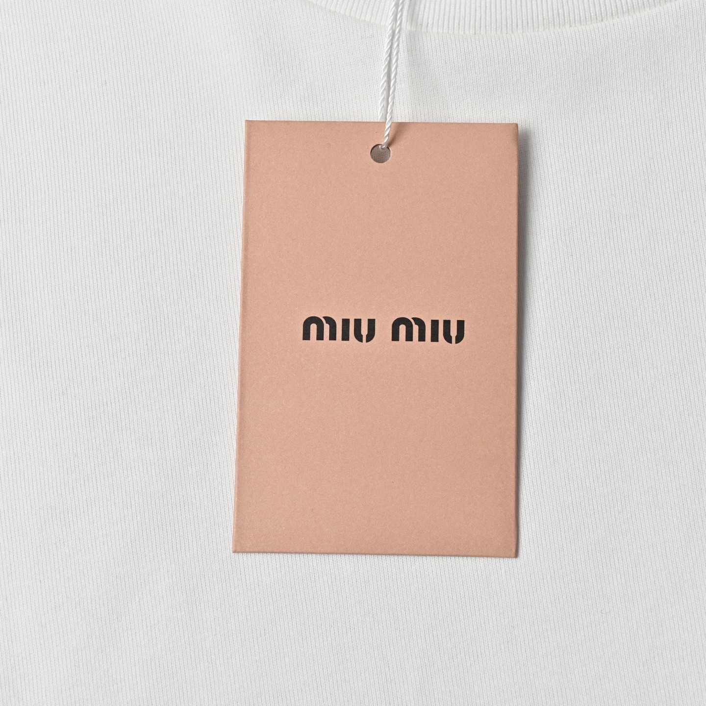 Miumiu缪缪25SS小刺绣纯色长袖