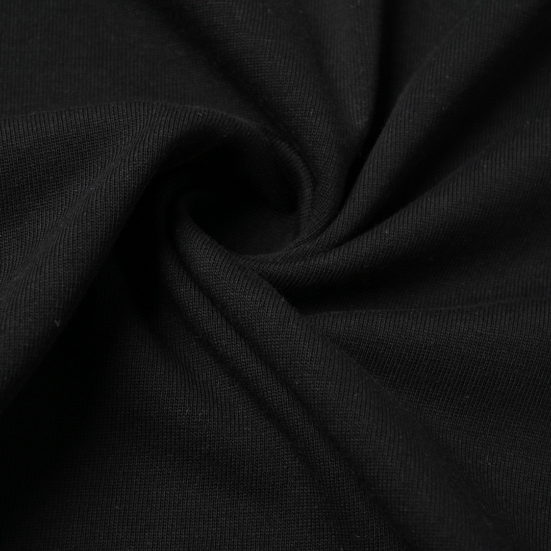 Balenciaga/巴黎世家 24ss 机票护照短袖 官网品质Balenciaga summer24ss新款短袖T恤 黑色 白色-Chinese UA Cheap High Quatity Brand Clothes Bags handbags Sneakers wholesale wholesaler seller from China Factory suppliers Fashion Clothing Shoes best Quality Beautiful Price Balenciaga/巴黎世家 24ss 机票护照短袖 官网品质Balenciaga summer24ss新款短袖T恤 黑色 白色