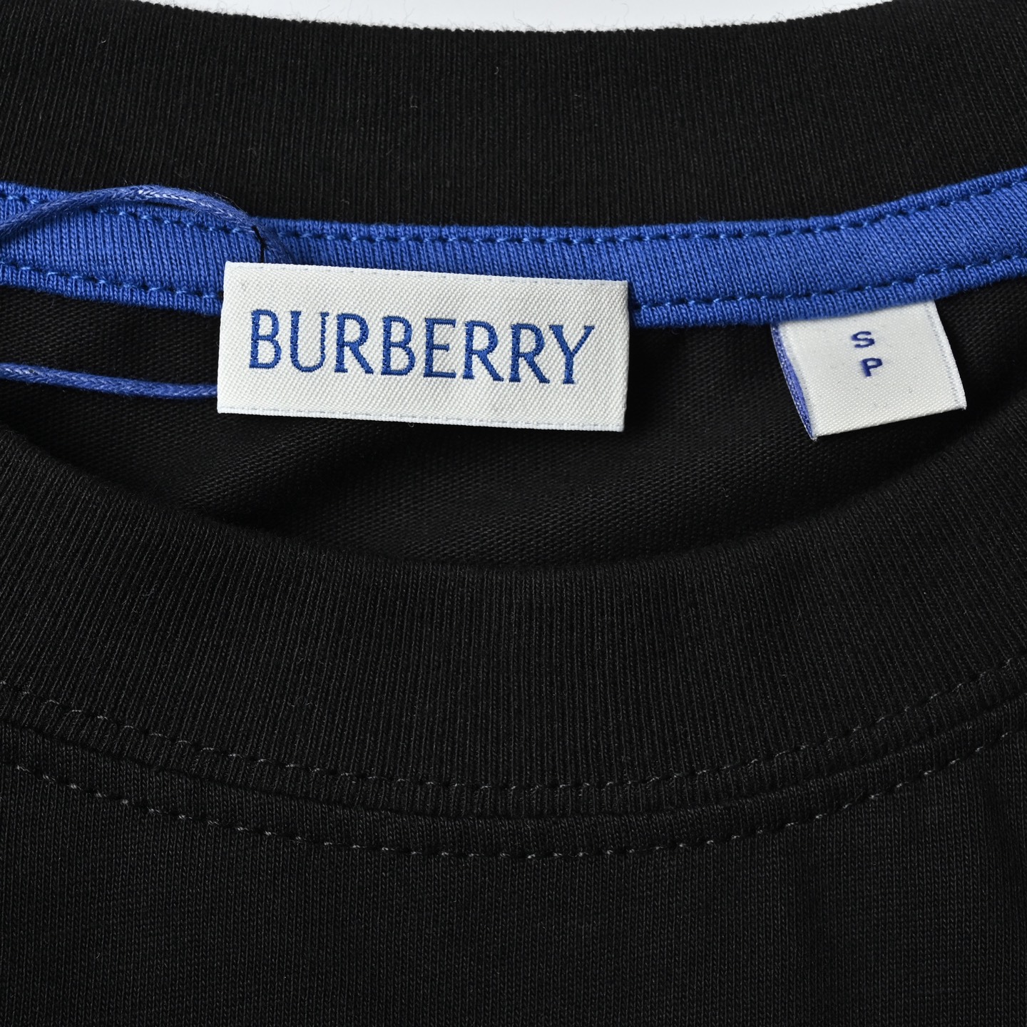 巴宝莉小战马 Burberry巴宝莉24ss经典刺绣战马小标圆领短袖