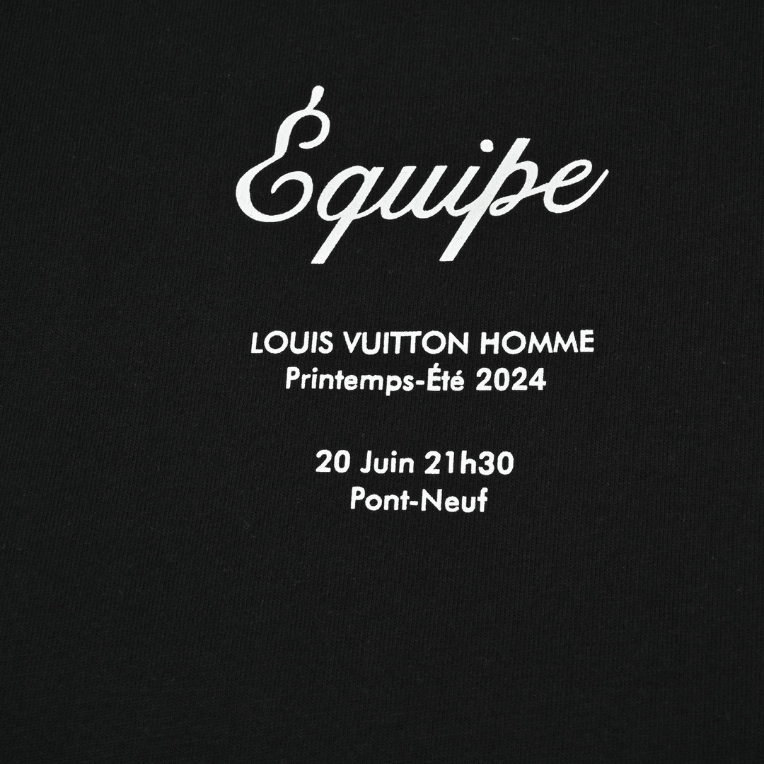 Louis Vuitton/路易威登 24ss 菲董联名员工短袖黑色 白色-Chinese UA Cheap High Quatity Brand Clothes Bags handbags Sneakers wholesale wholesaler seller from China Factory suppliers Fashion Clothing Shoes best Quality Beautiful Price Louis Vuitton/路易威登 24ss 菲董联名员工短袖黑色 白色