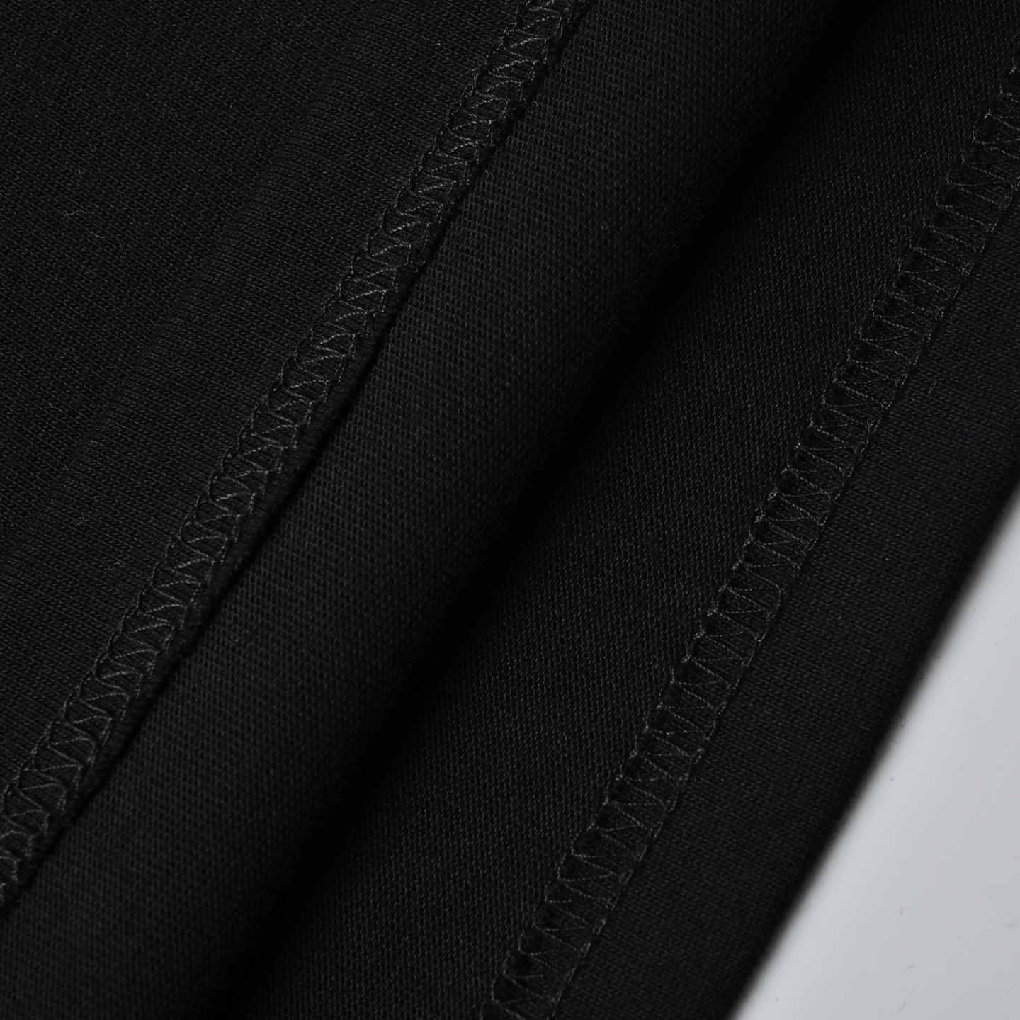 Louis Vuitton路易威登 菲董手缝水钻T恤-Top High Quatity Cheap Sneakers Fashion Clothing Clothes Bags handbags Shoes of all Brand wholesale With The best Quality And Beautiful Price from China Factory Chinese suppliers wholesaler seller Louis Vuitton路易威登 菲董手缝水钻T恤
