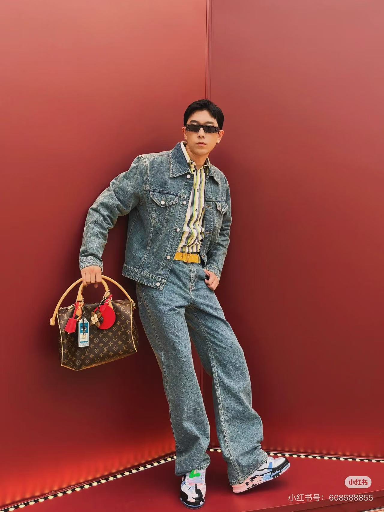 Louis Vuitton路易威登25ss暗纹老花直筒牛仔裤 上身效果#