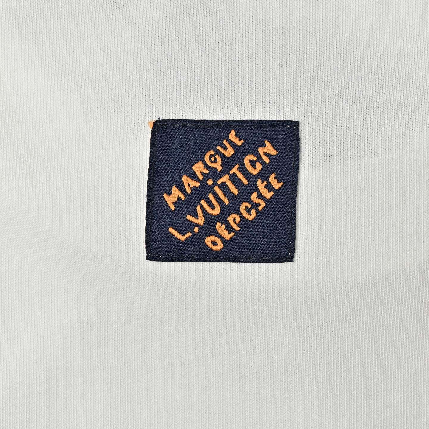 LouisVuitton/路易威登25ss 四叶草花卉亮片短袖-Chinese UA Cheap High Quatity Brand Clothes Bags handbags Sneakers wholesale wholesaler seller from China Factory suppliers Fashion Clothing Shoes best Quality Beautiful Price LouisVuitton/路易威登25ss 四叶草花卉亮片短袖