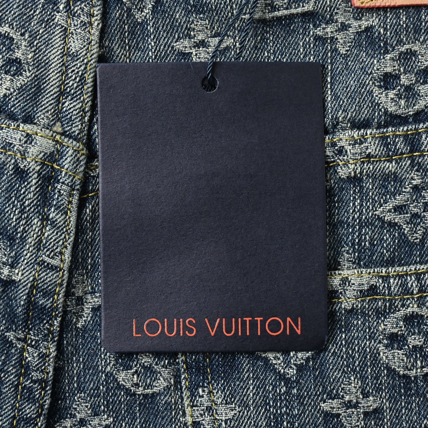 Louis Vuitton 路易威登 25SS 提花满印皮边饰带牛仔裤