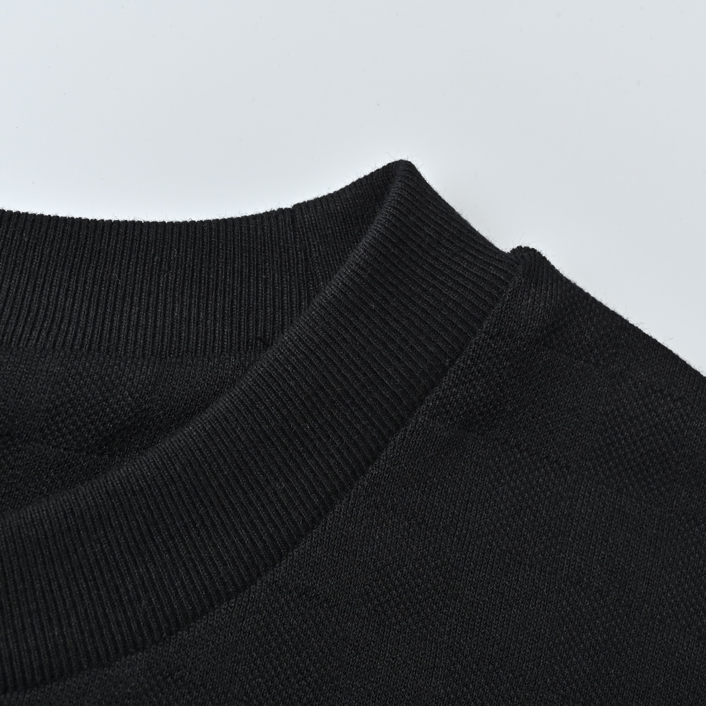 Louis Vuitton 路易威登 25SS 金线章仔暗纹棋盘格短袖