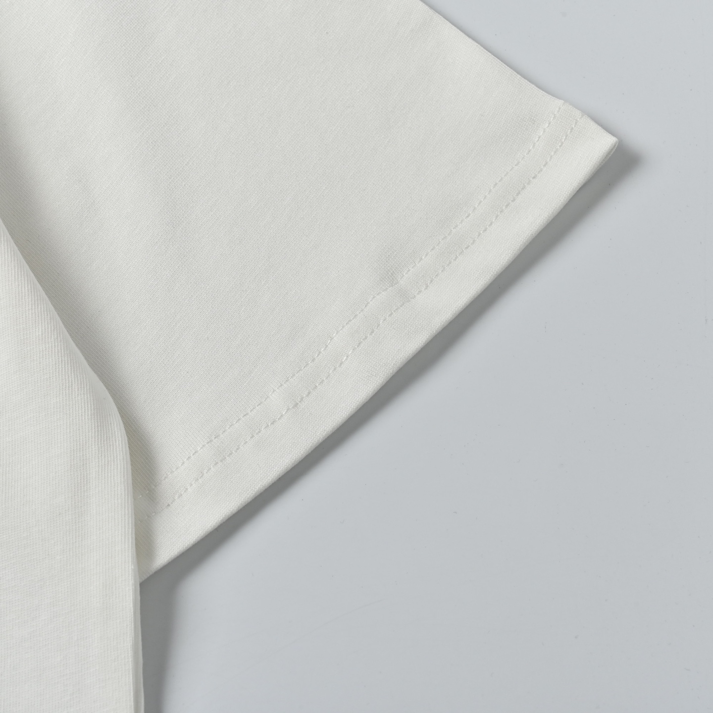 Louis Vuitton 路易威登LV&NIGO爱心T恤 经典的搭配LV经典字母logo