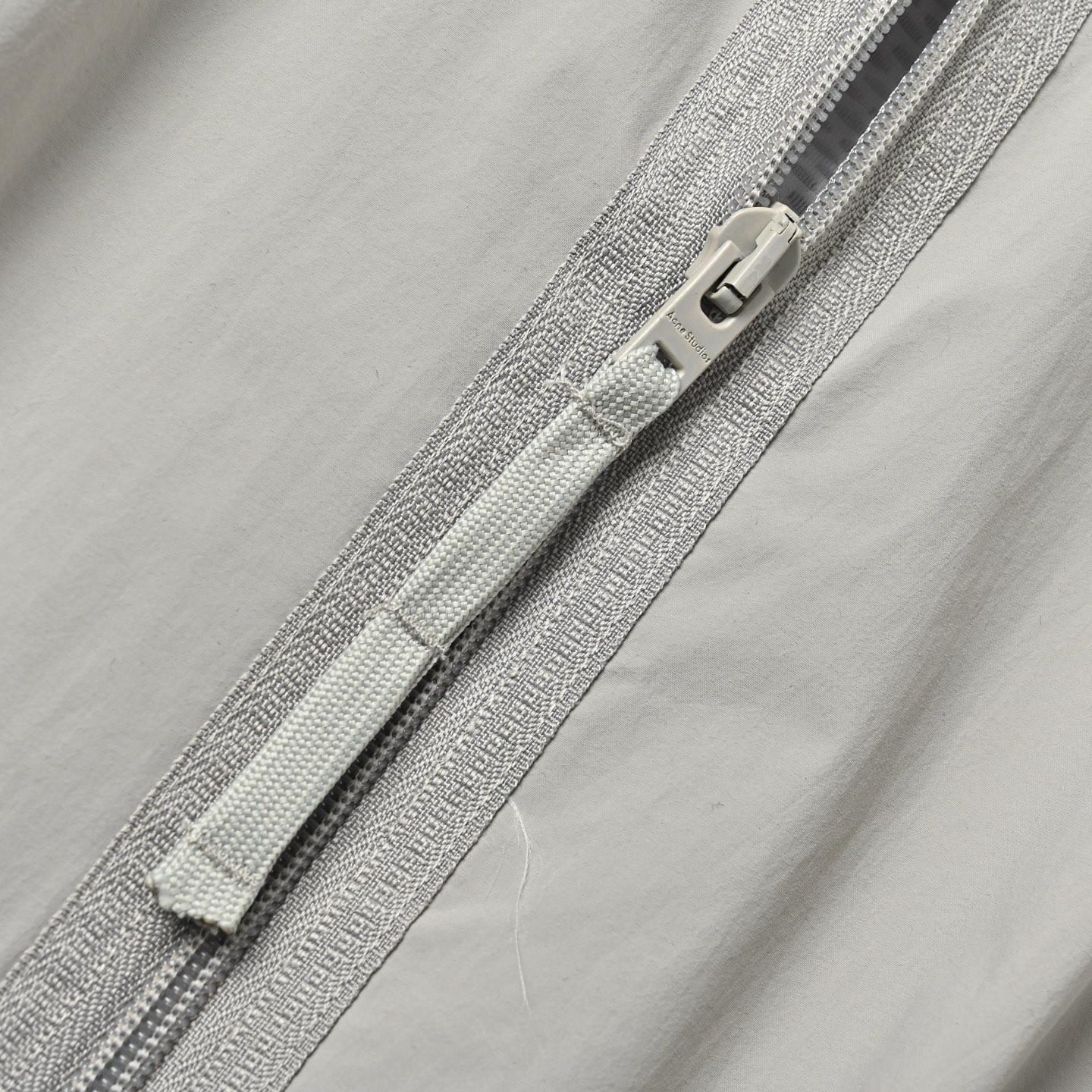 Acne Studios 25早春新款 1996系列风衣外套徽标刺绣廓形夹克外套-Chinese UA Cheap High Quatity Brand Clothes Bags handbags Sneakers wholesale wholesaler seller from China Factory suppliers Fashion Clothing Shoes best Quality Beautiful Price Acne Studios 25早春新款 1996系列风衣外套徽标刺绣廓形夹克外套