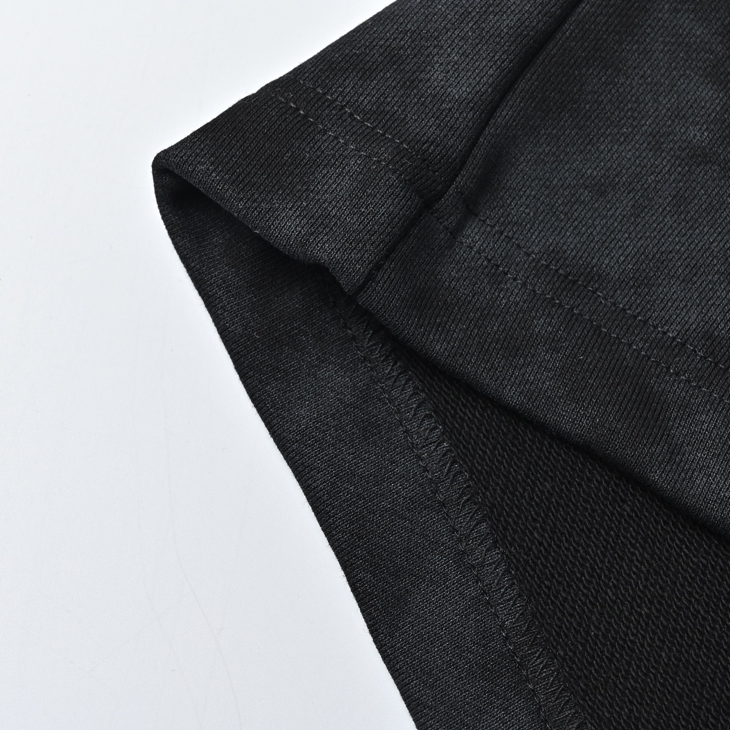 Balenciaga 巴黎世家 红标刺绣黑色运动短裤-Chinese UA Cheap High Quatity Brand Clothes Bags handbags Sneakers wholesale wholesaler seller from China Factory suppliers Fashion Clothing Shoes best Quality Beautiful Price Balenciaga 巴黎世家 红标刺绣黑色运动短裤