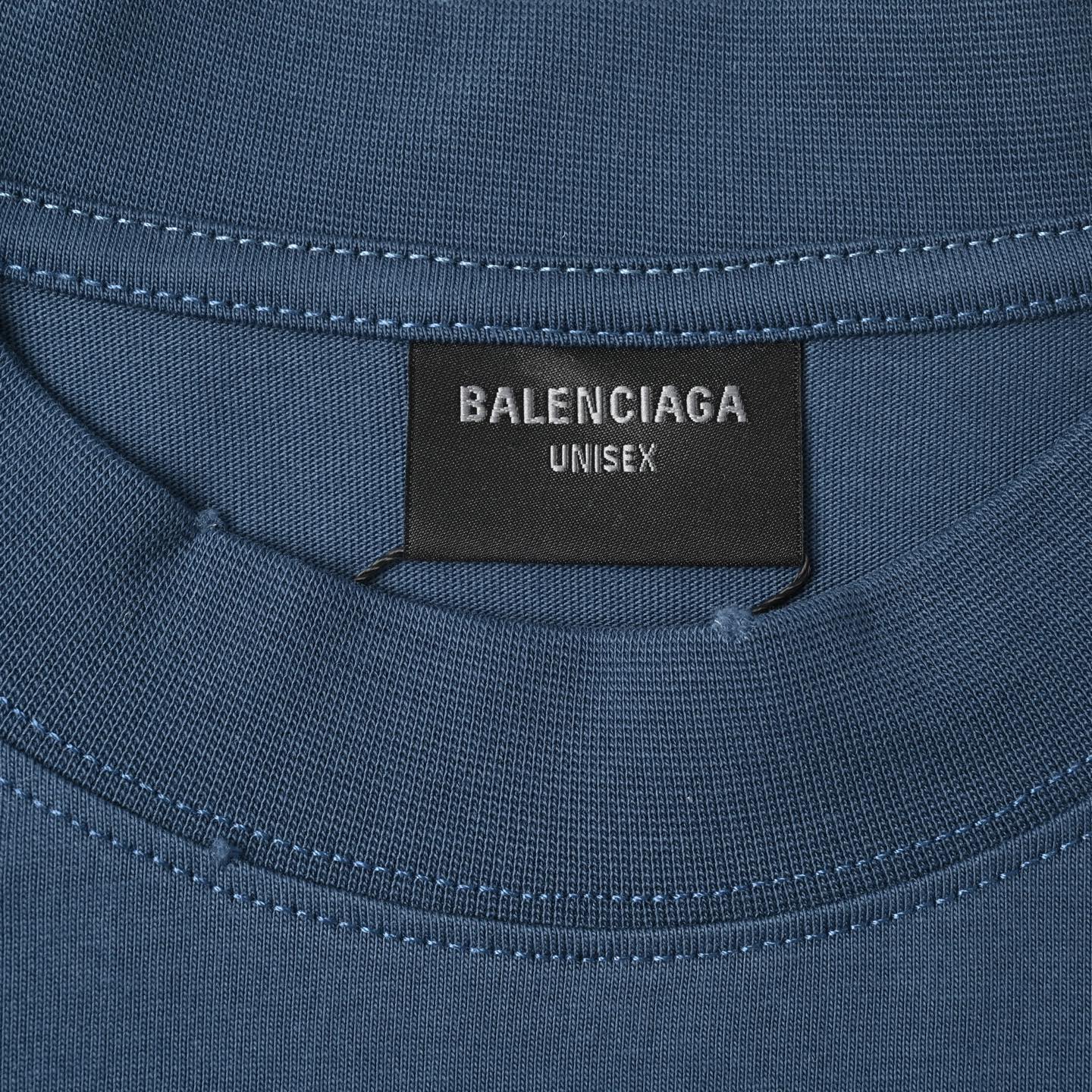 Balenciaga巴黎世家25ss秀款胸前红色刺绣T恤