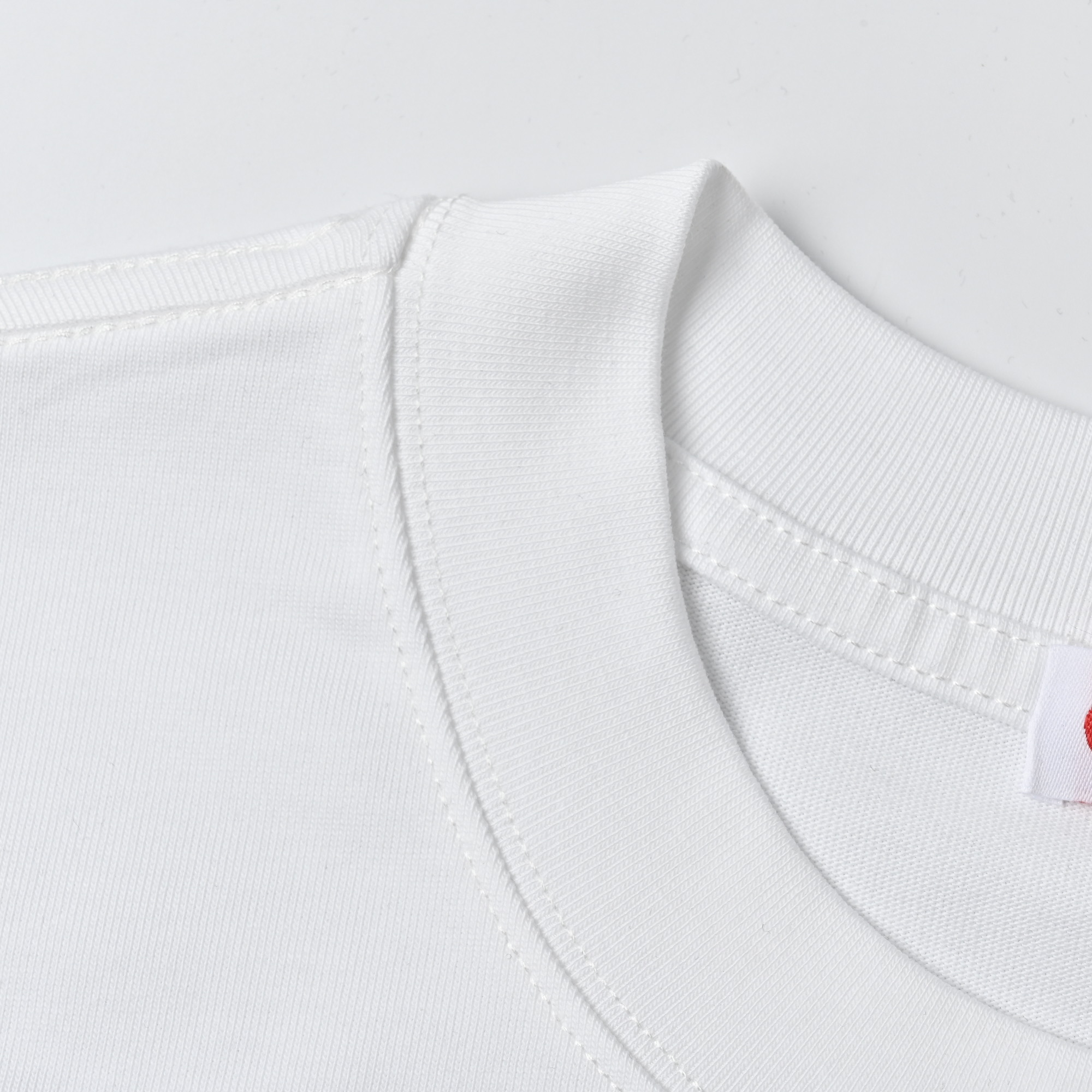 Lululemo* 25ss 植绒新款短袖T恤