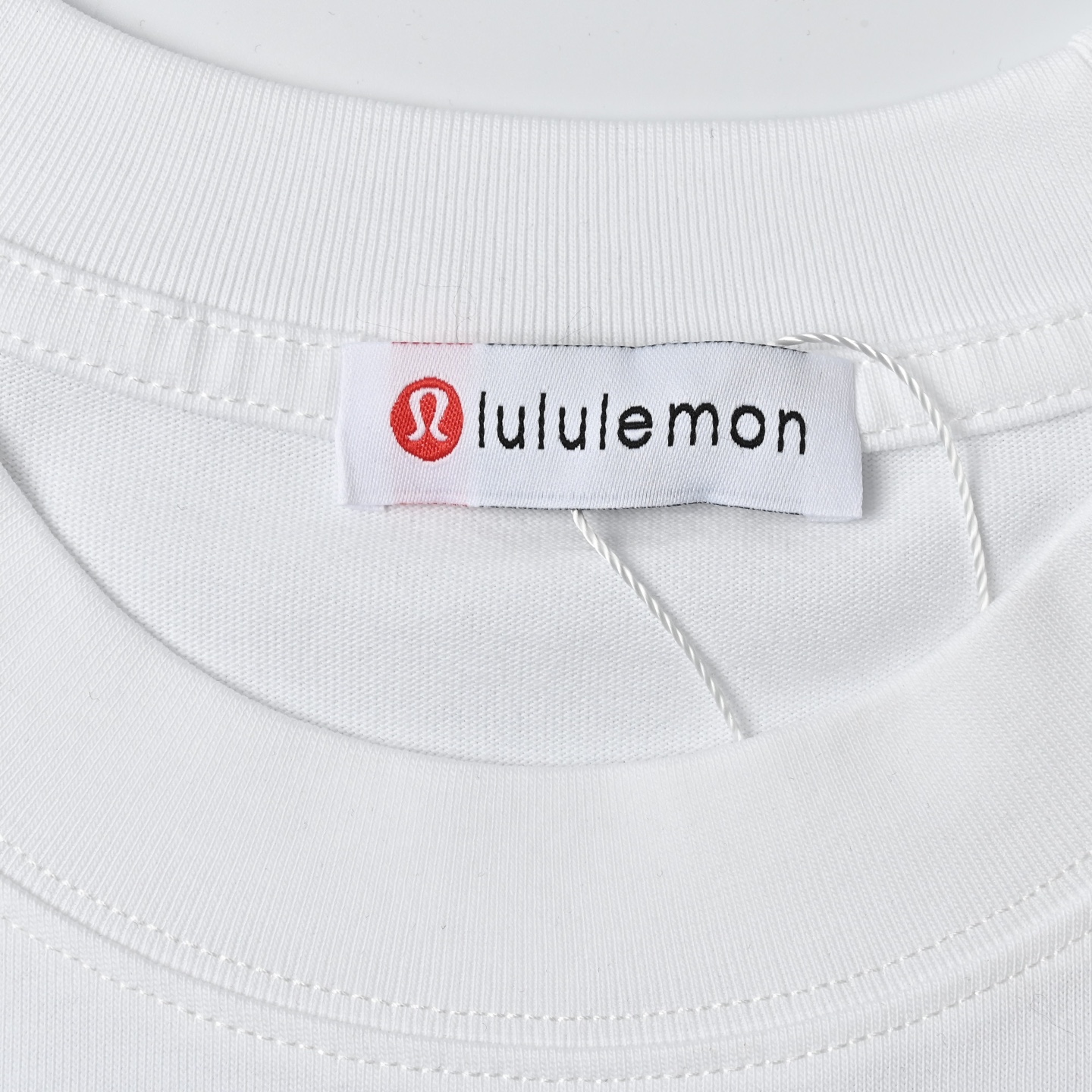 Lululemo* 25ss 植绒新款短袖T恤