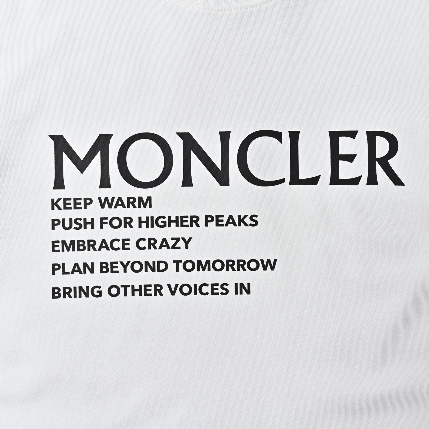 MONCLER/蒙口 英文短句短袖T恤-Chinese UA Cheap High Quatity Brand Clothes Bags handbags Sneakers wholesale wholesaler seller from China Factory suppliers Fashion Clothing Shoes best Quality Beautiful Price MONCLER/蒙口 英文短句短袖T恤