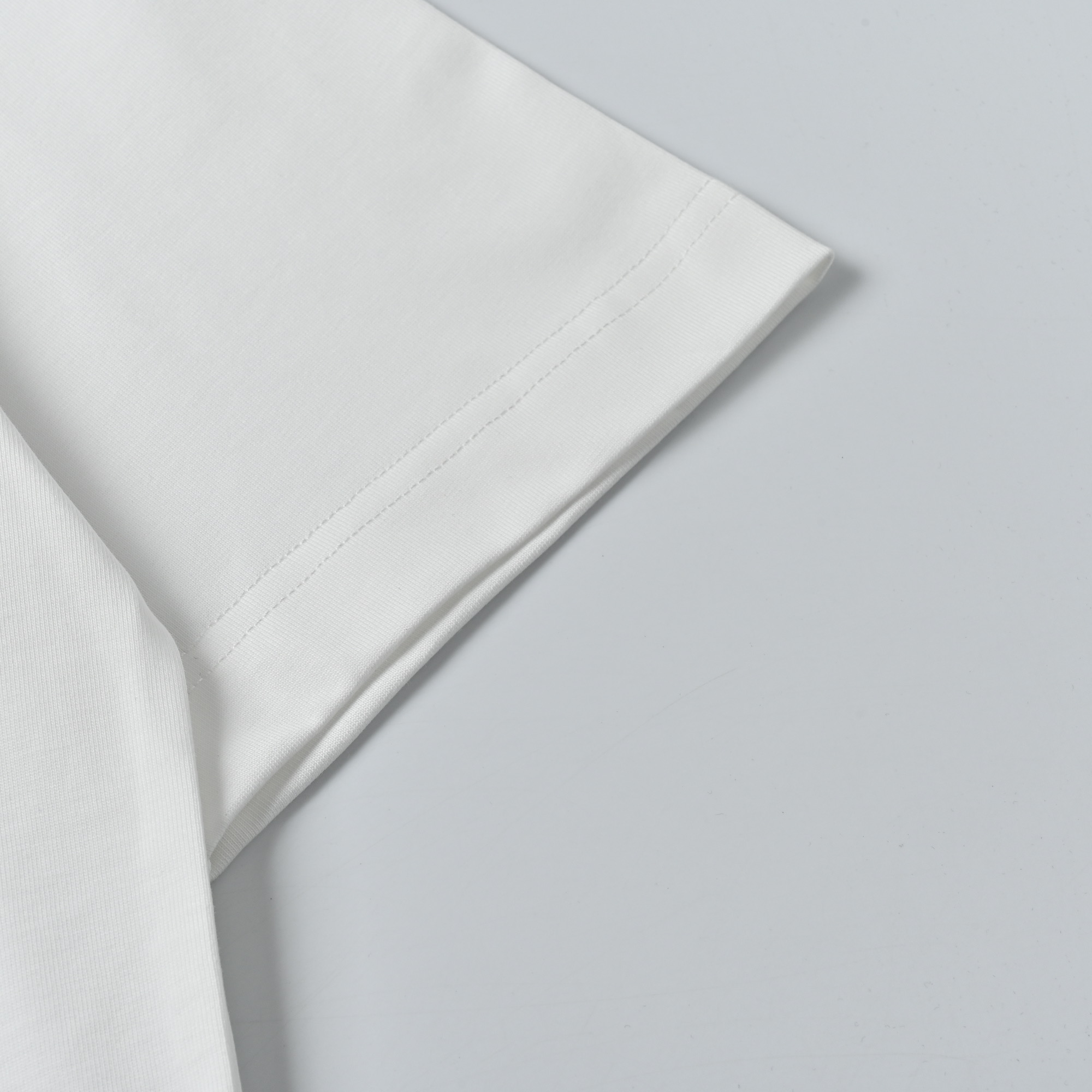 Balenciaga/巴黎世家 粉色字母印花短袖T恤