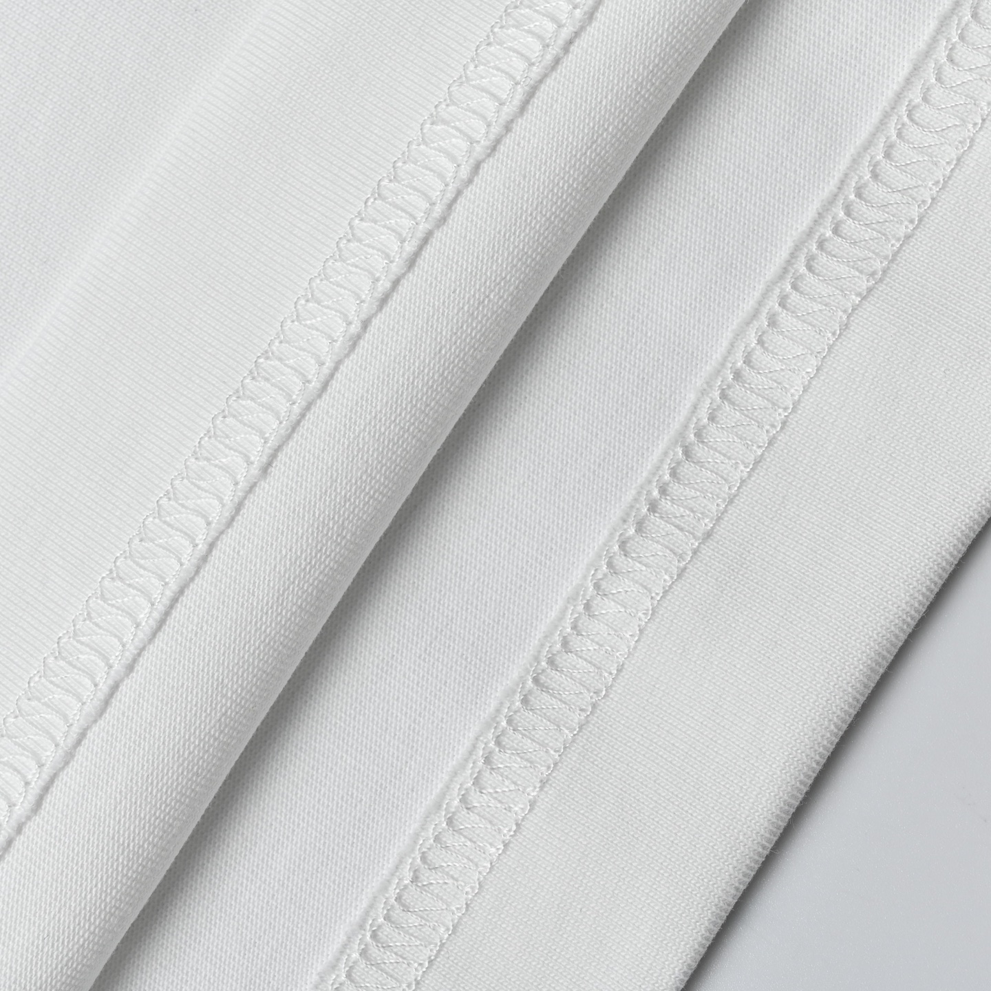 Balenciaga/巴黎世家 粉色字母印花短袖T恤