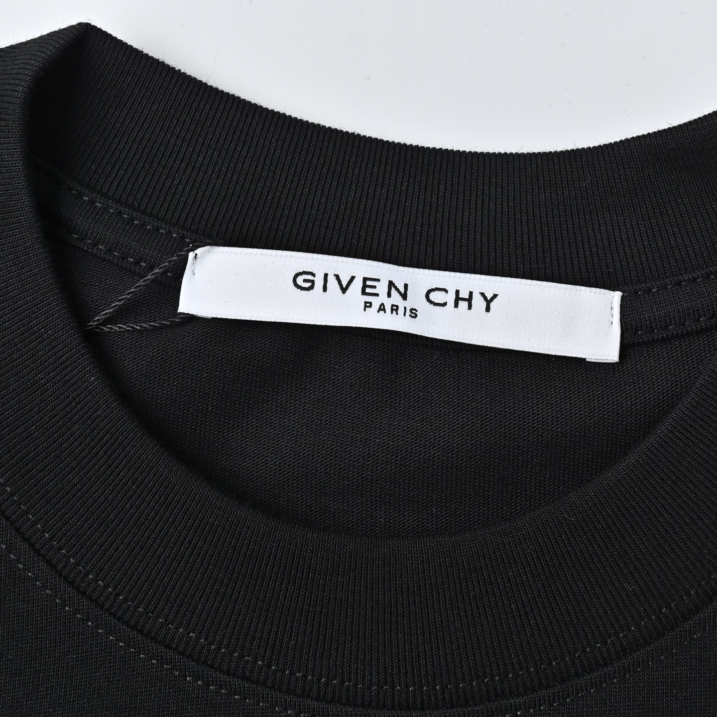 Givenchy/纪梵希 斑驳字母印花短袖T恤