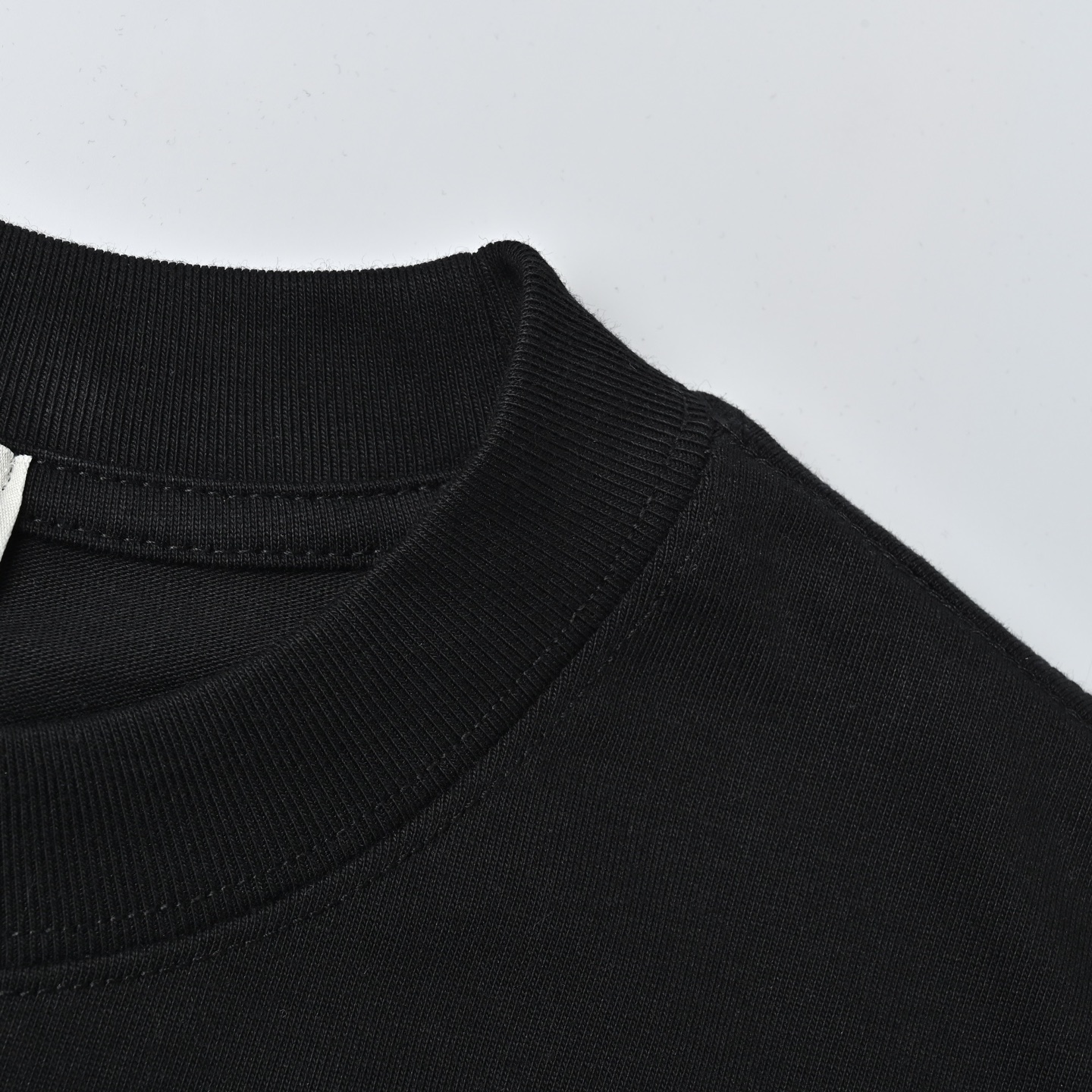 Moncler 蒙口 2025新款 数字字母logo定制袖章短袖t恤