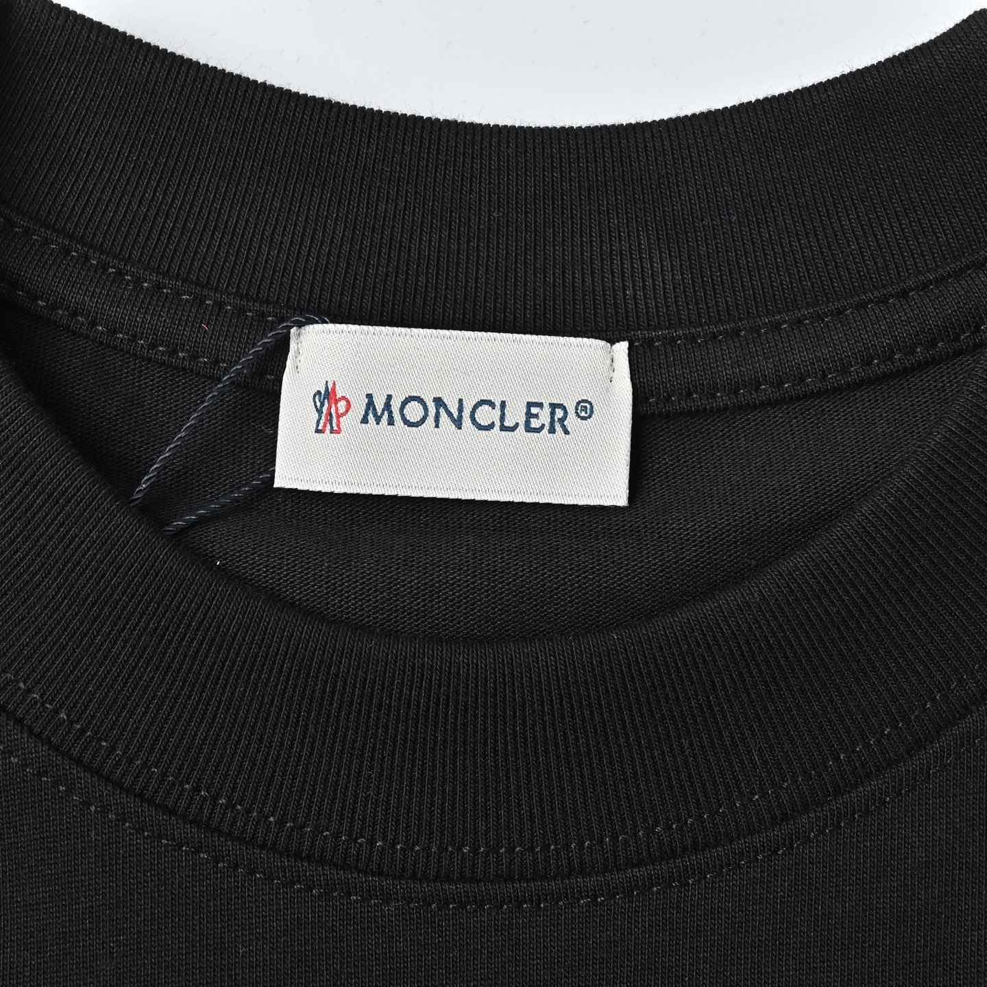 Moncler 蒙口 2025新款 数字字母logo定制袖章短袖t恤