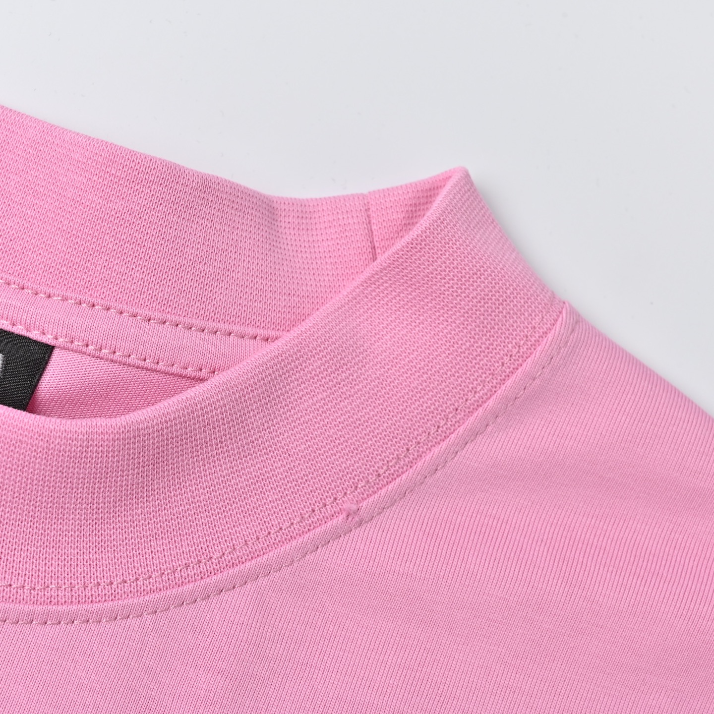 Balenciaga巴黎市场 爱心字母硅胶短袖
