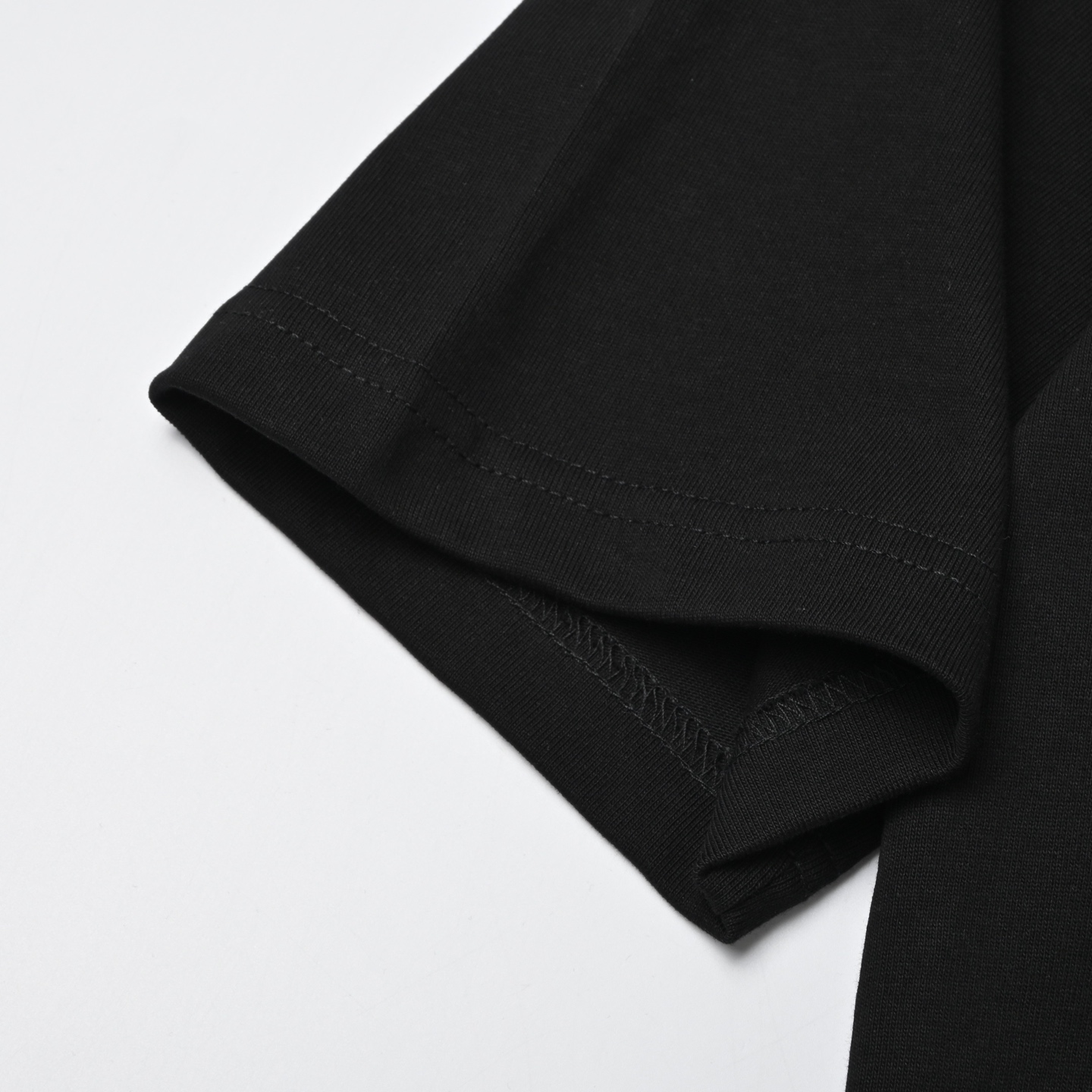 BURBERRY 巴宝莉 2025夏季新款 印花战马短袖T恤 个性字母logo印花-Chinese UA Cheap High Quatity Brand Clothes Bags handbags Sneakers wholesale wholesaler seller from China Factory suppliers Fashion Clothing Shoes best Quality Beautiful Price BURBERRY 巴宝莉 2025夏季新款 印花战马短袖T恤 个性字母logo印花