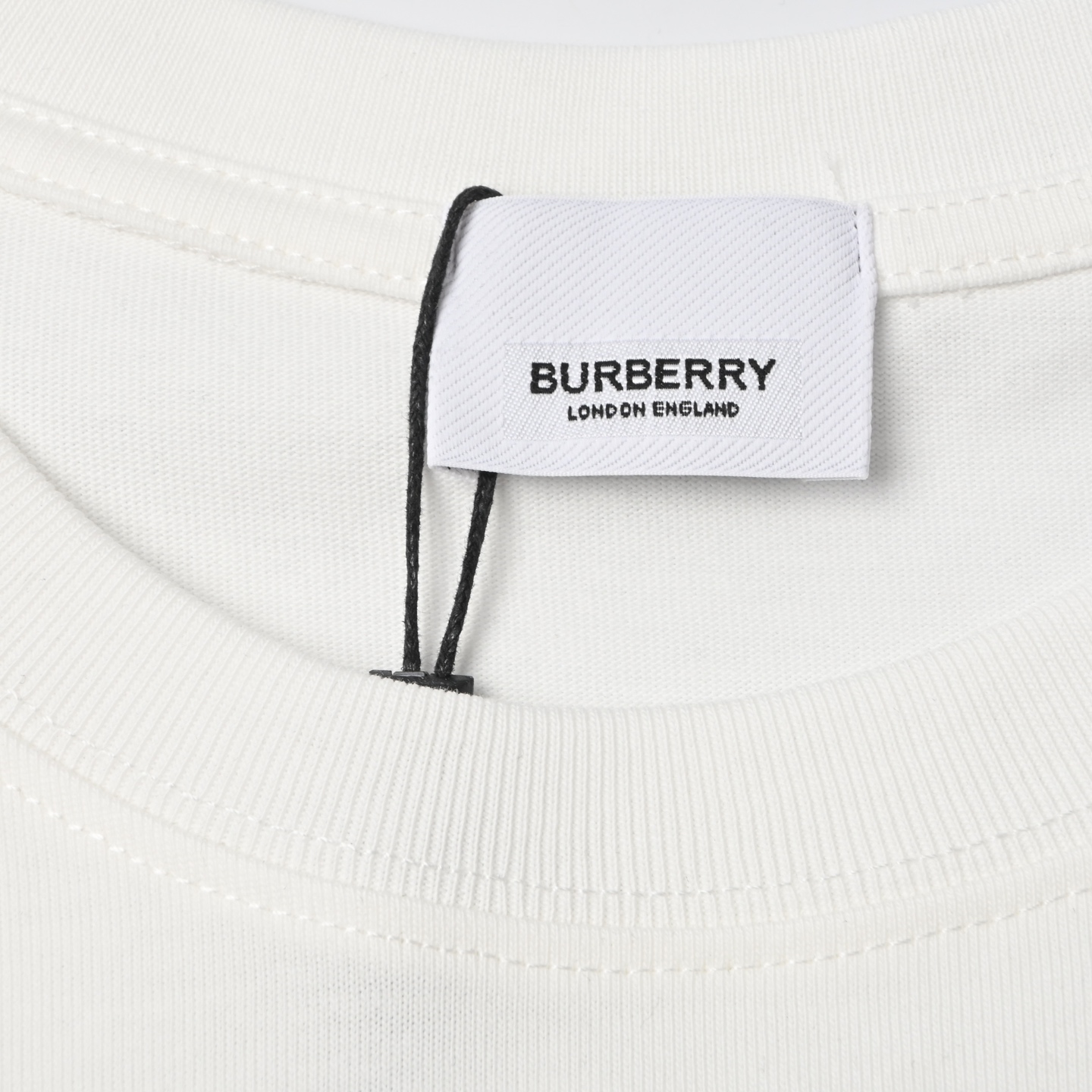 BURBERRY 巴宝莉 2025夏季新款 印花战马短袖T恤 个性字母logo印花