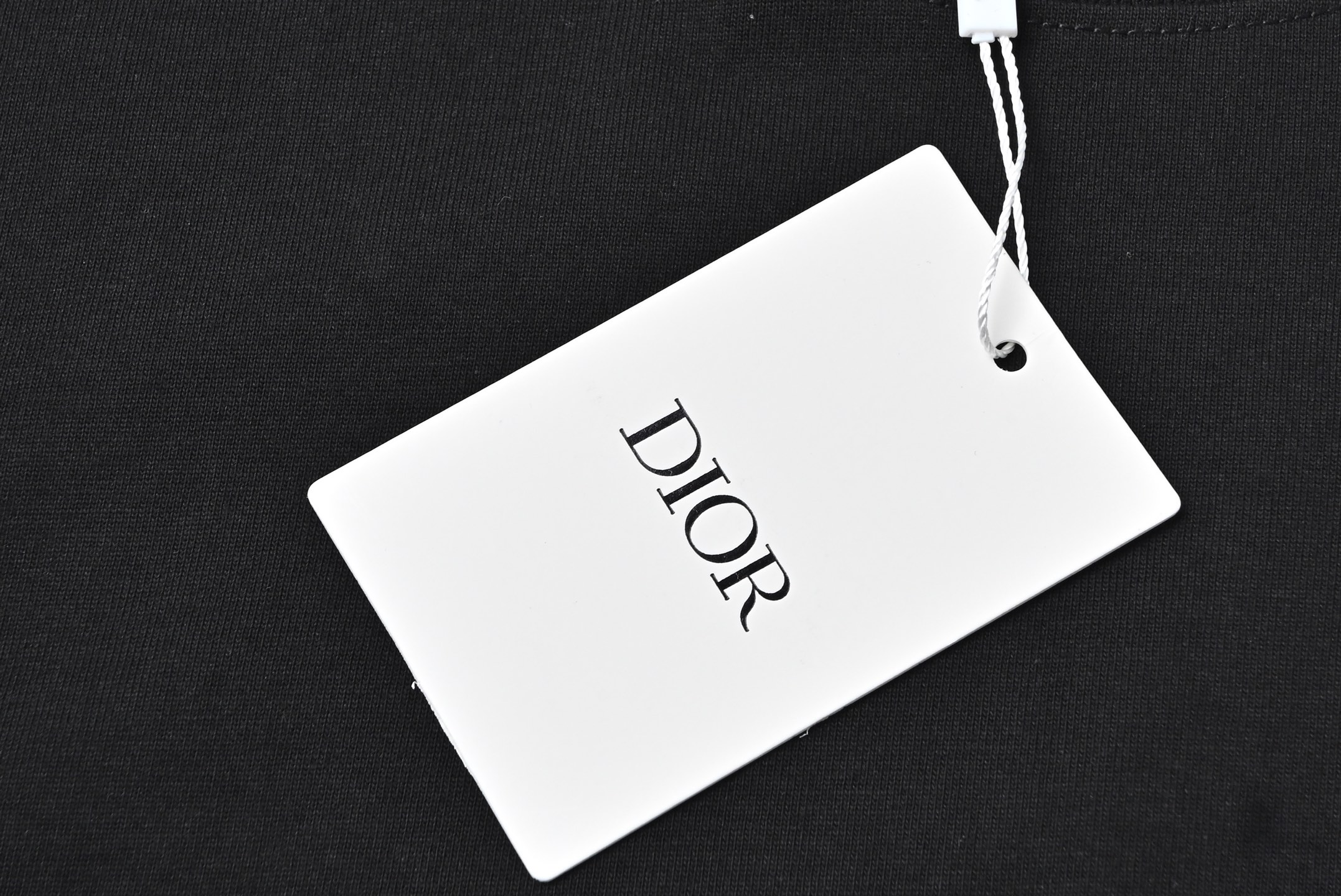 Dio*迪奥* 2025春夏款 经典银线字母CD刺绣个性logo 定制双纱平纹纯棉面料 短袖T恤