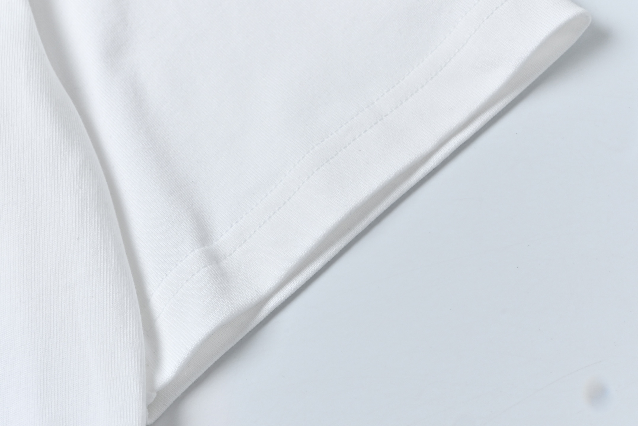 Louis Vuitton 路易威登 黄色大logo字母短袖T恤